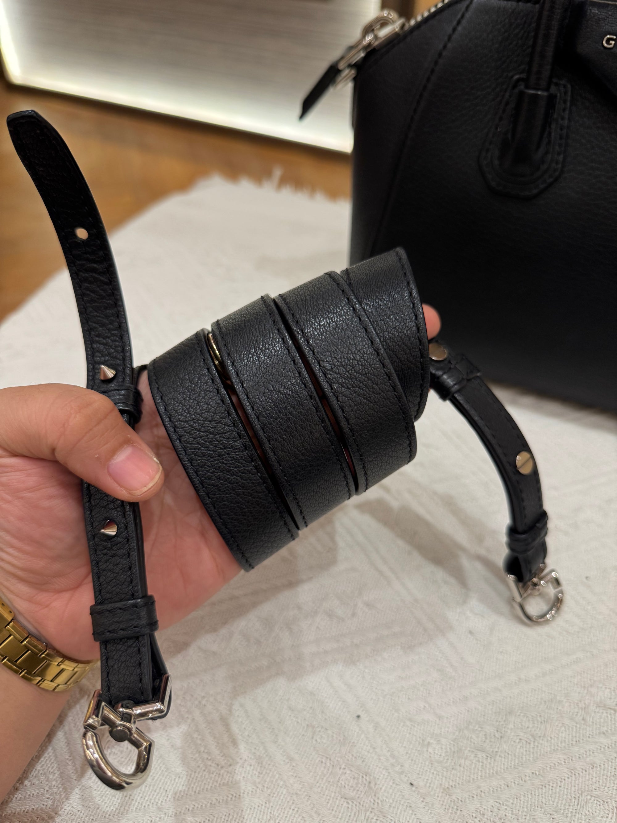 Givenchy Antigona Mini
