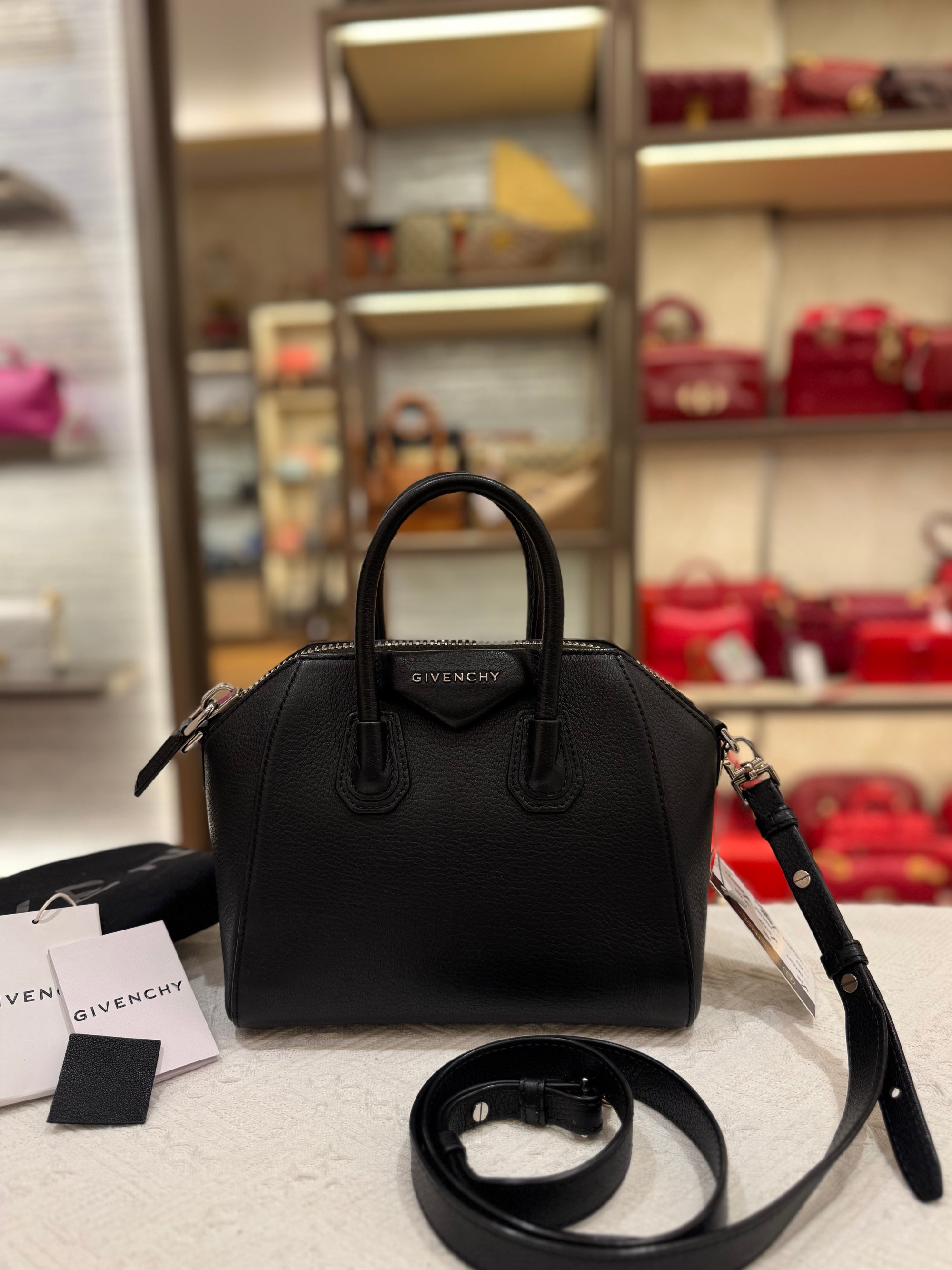 Givenchy Antigona Mini