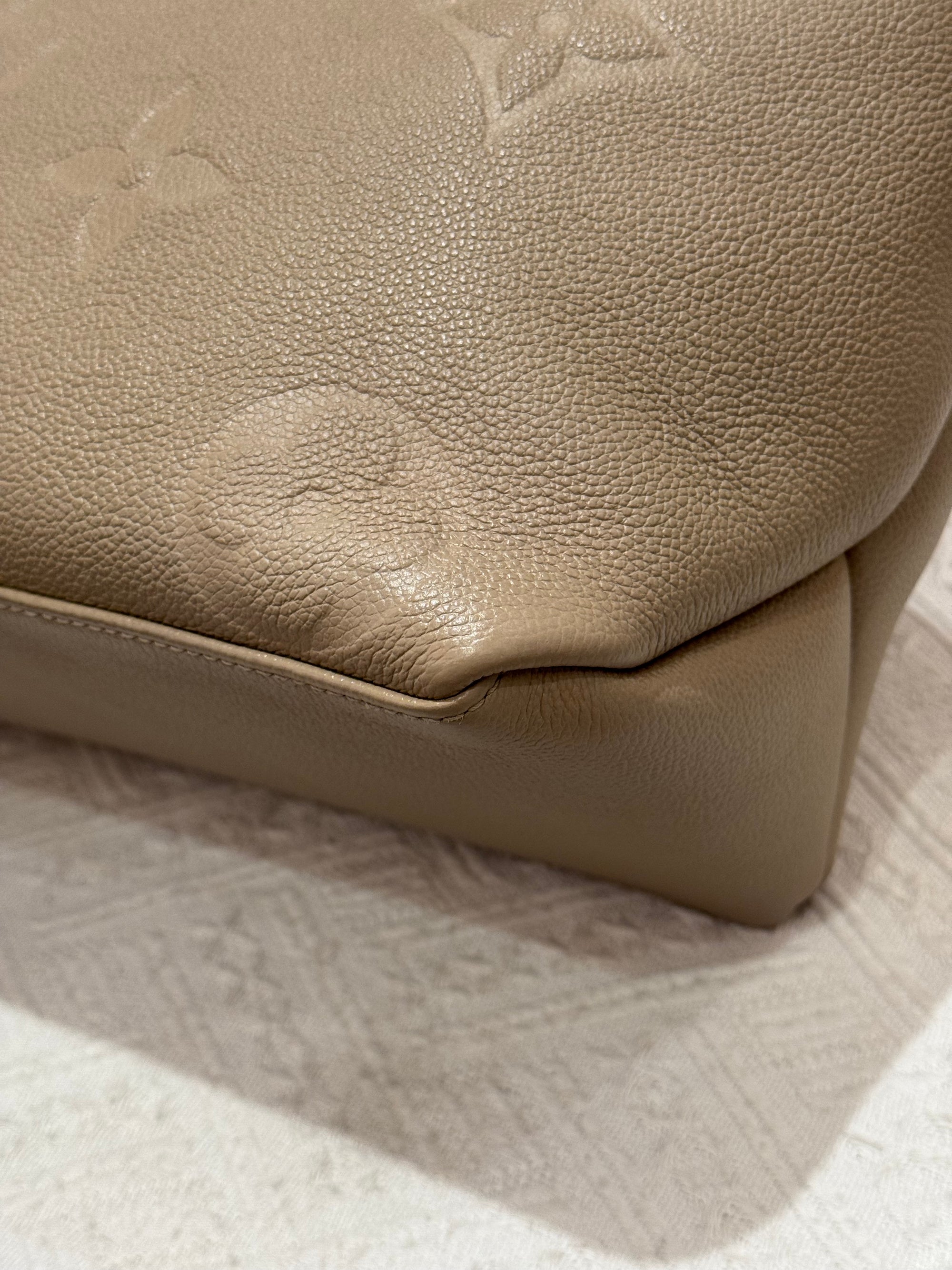 Louis Vuitton Grand Palais Empriante