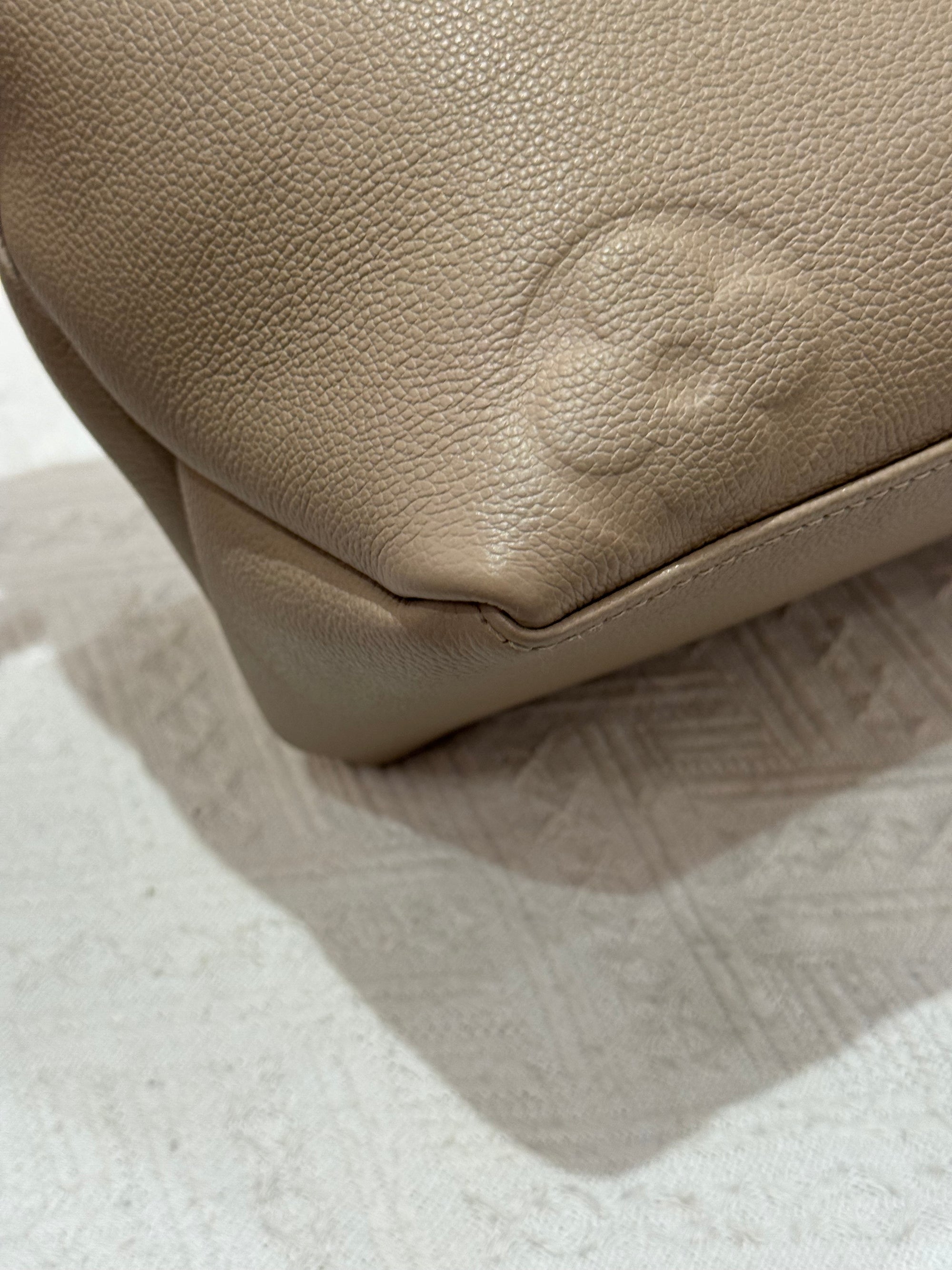Louis Vuitton Grand Palais Empriante
