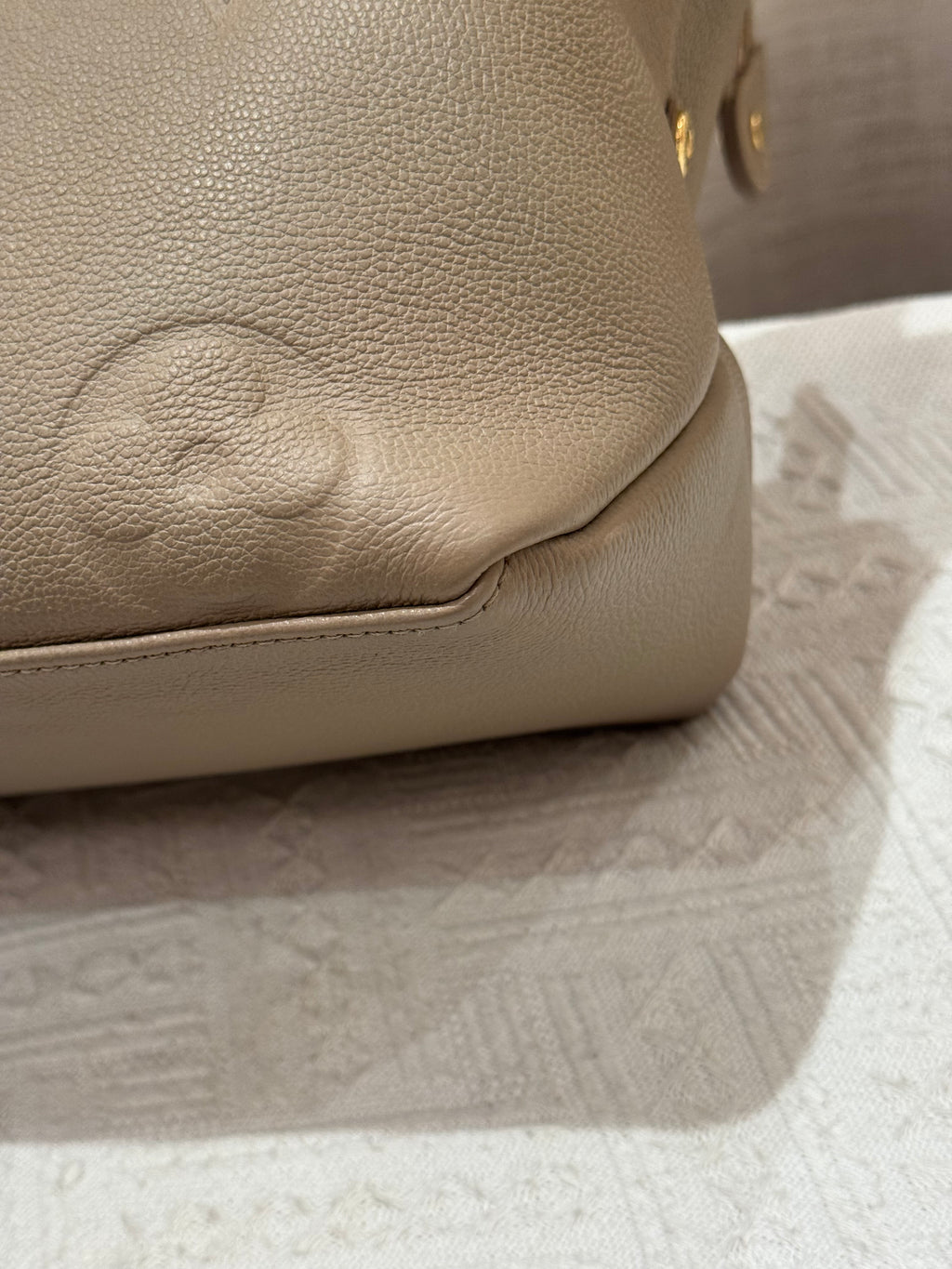 Louis Vuitton Grand Palais Empriante