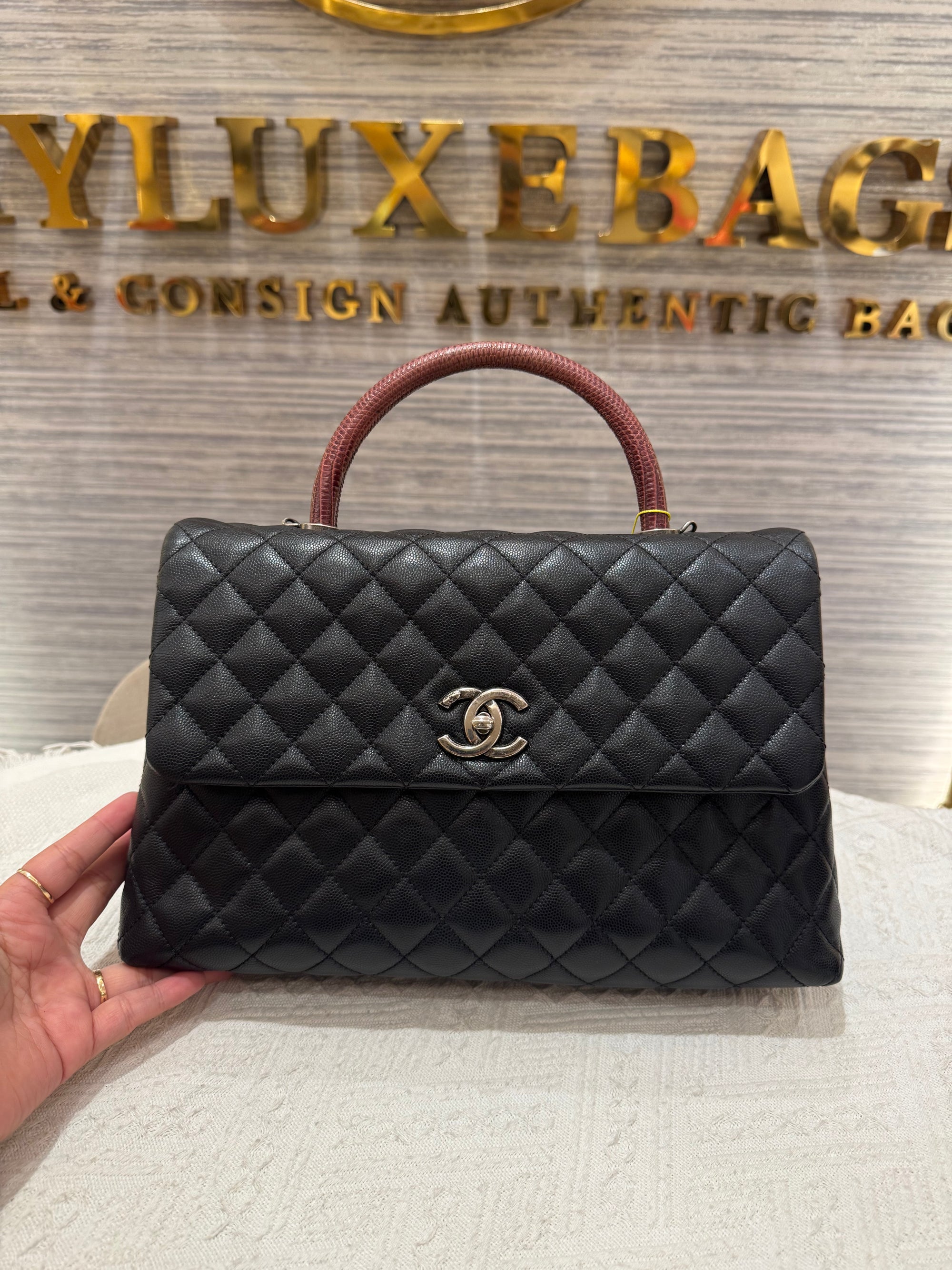 Chanel Coco Handle Large