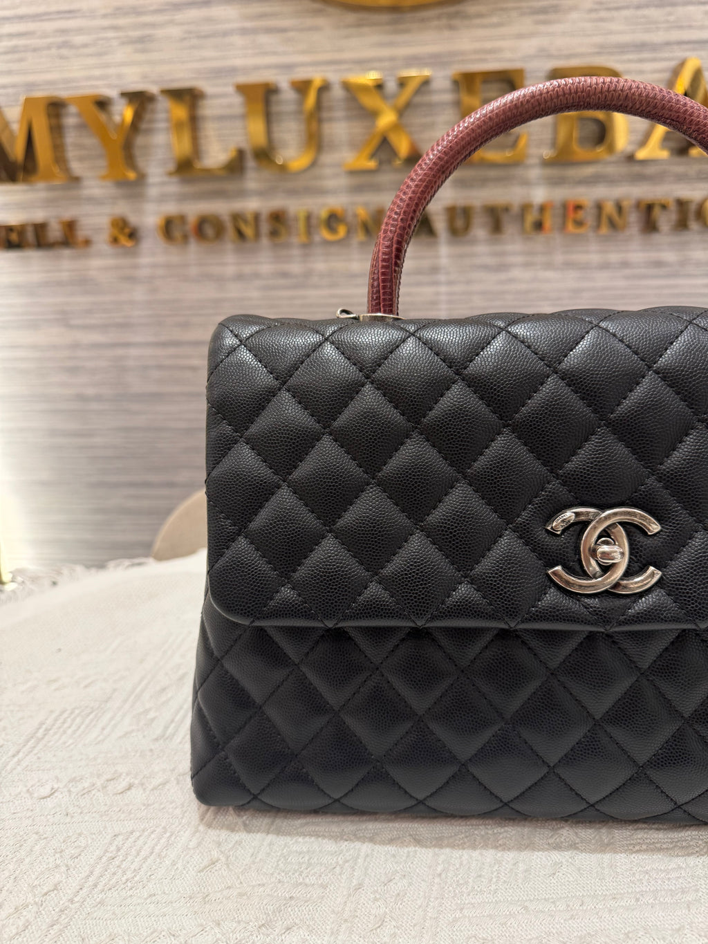 Chanel Coco Handle Large