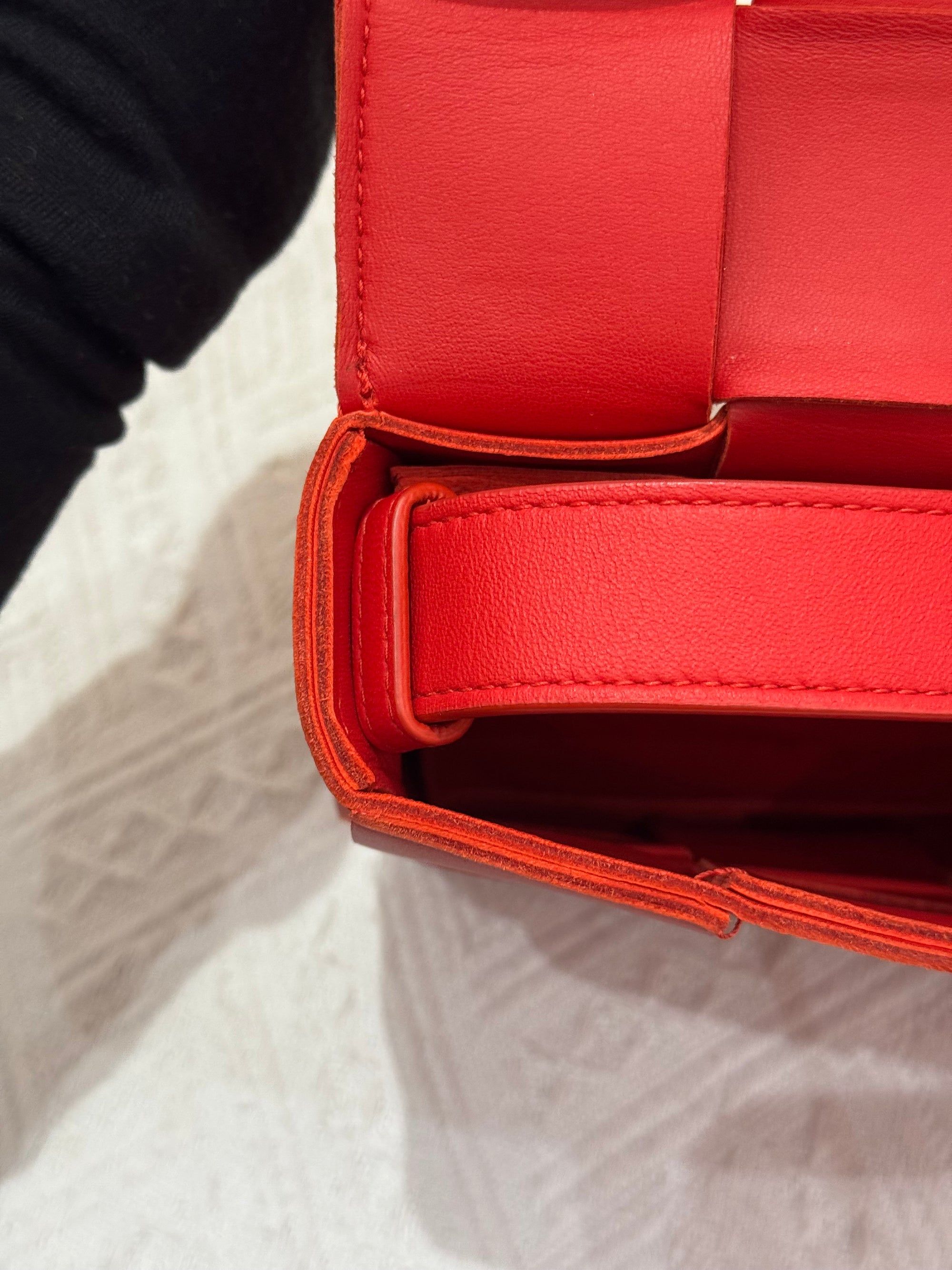Bottega Veneta Cassette Red