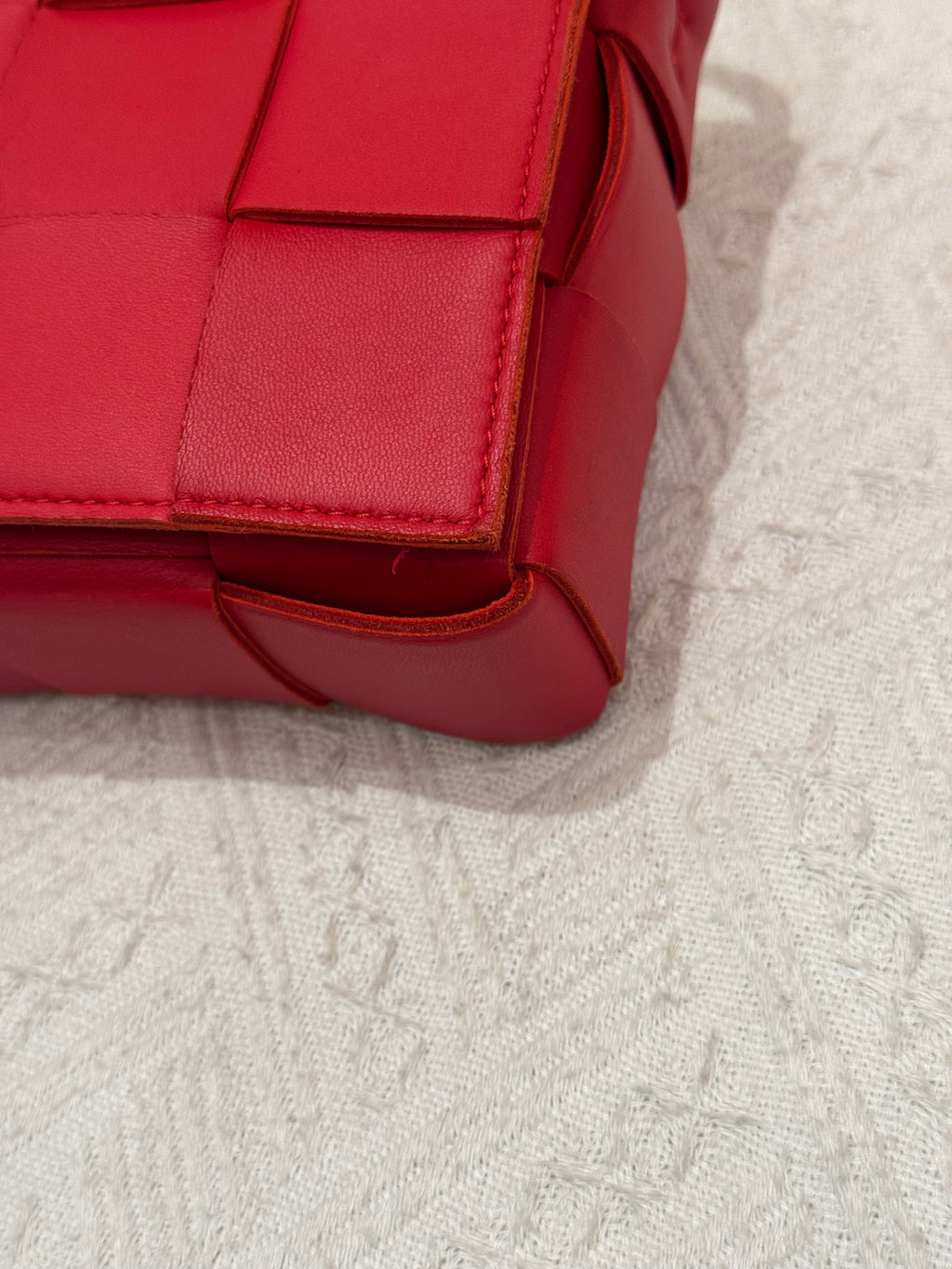 Bottega Veneta Cassette Red