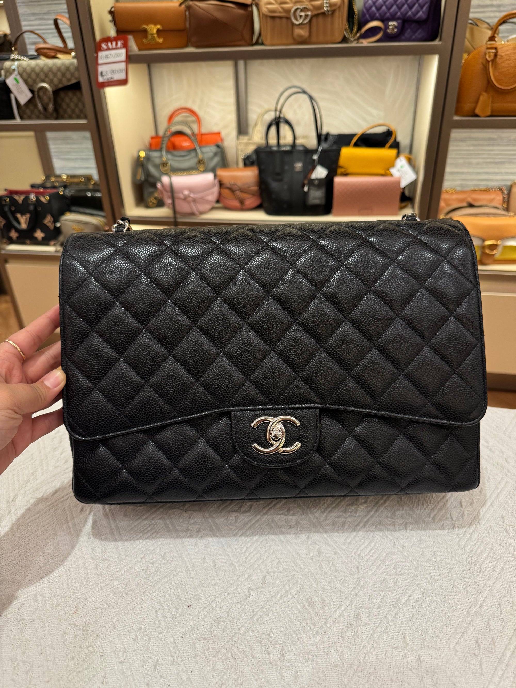 Chanel Classic Maxi