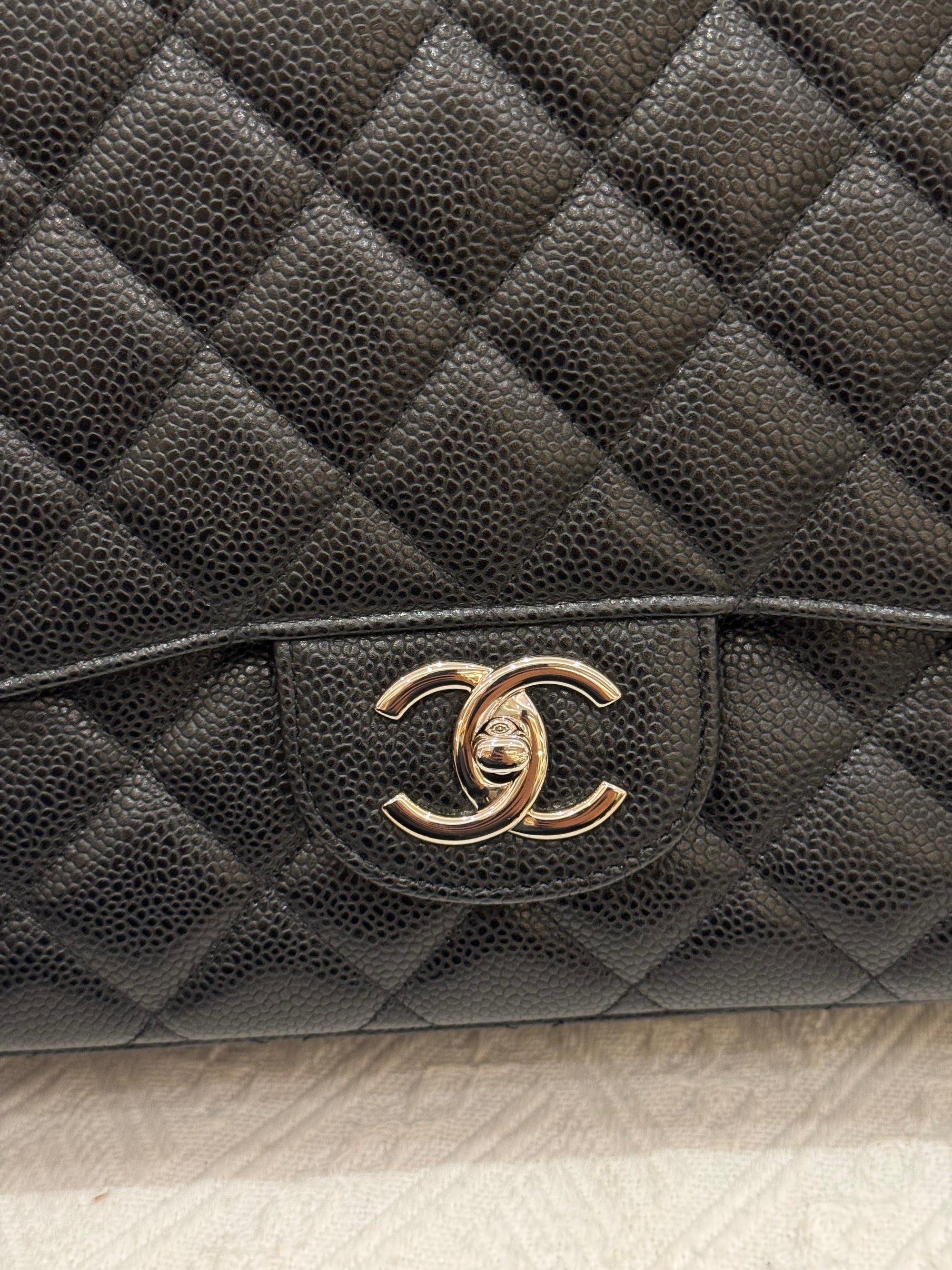 Chanel Classic Maxi