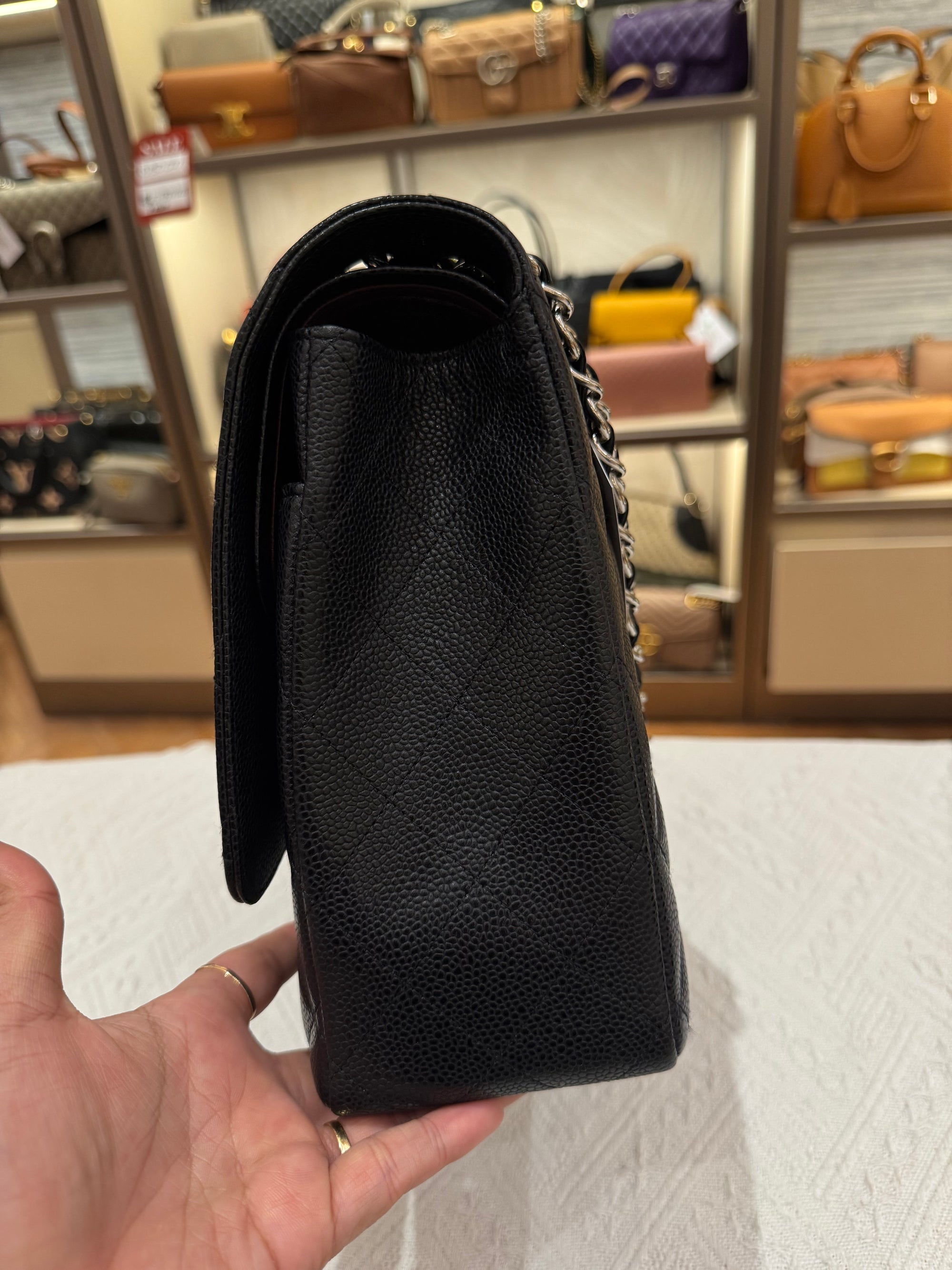 Chanel Classic Maxi