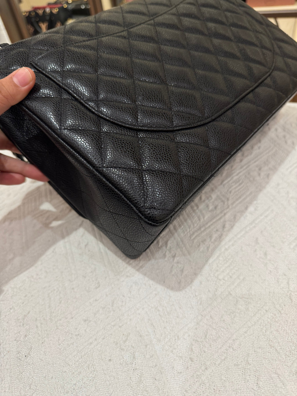 Chanel Classic Maxi