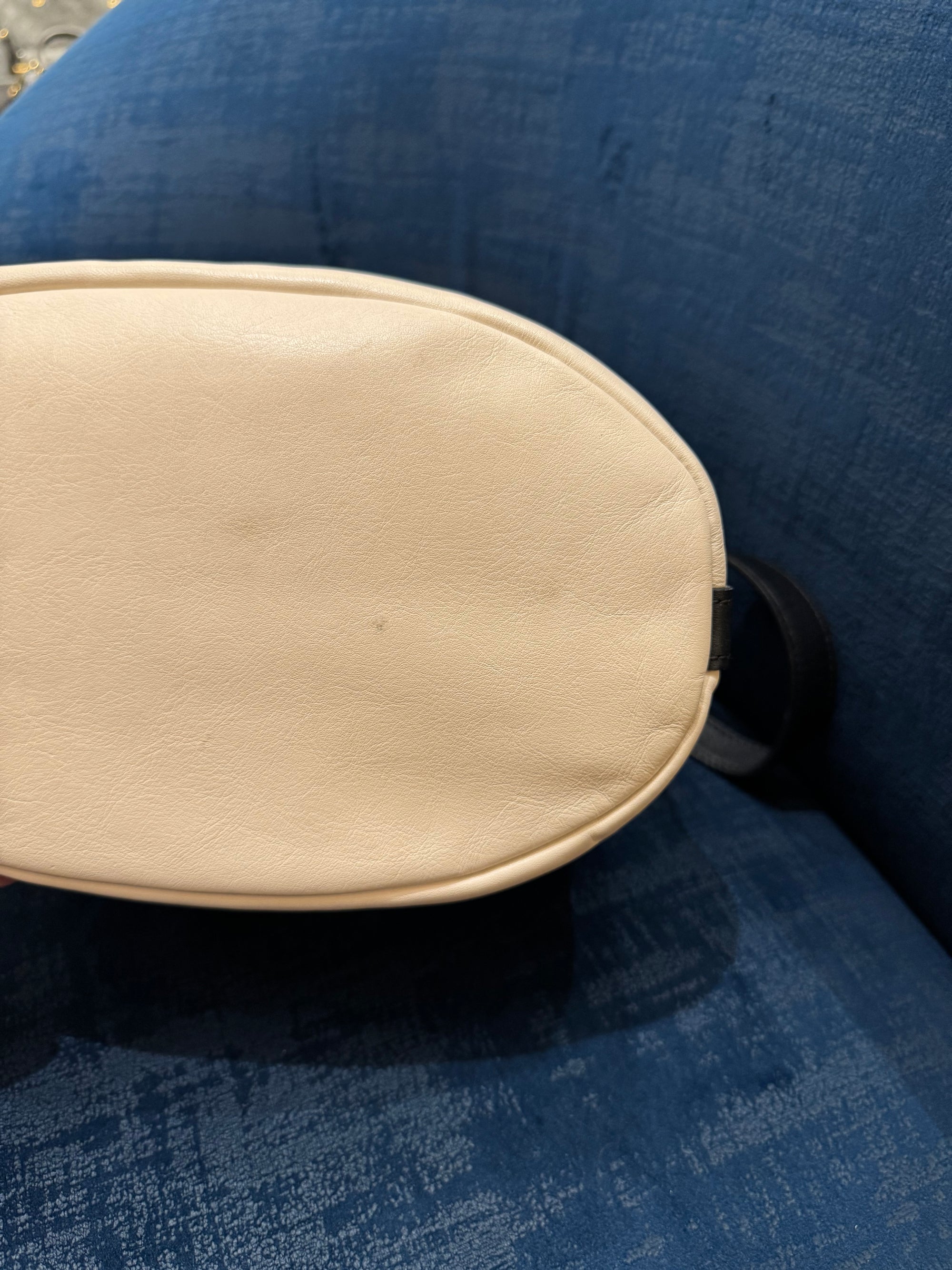 Longchamp Bucket Broken White