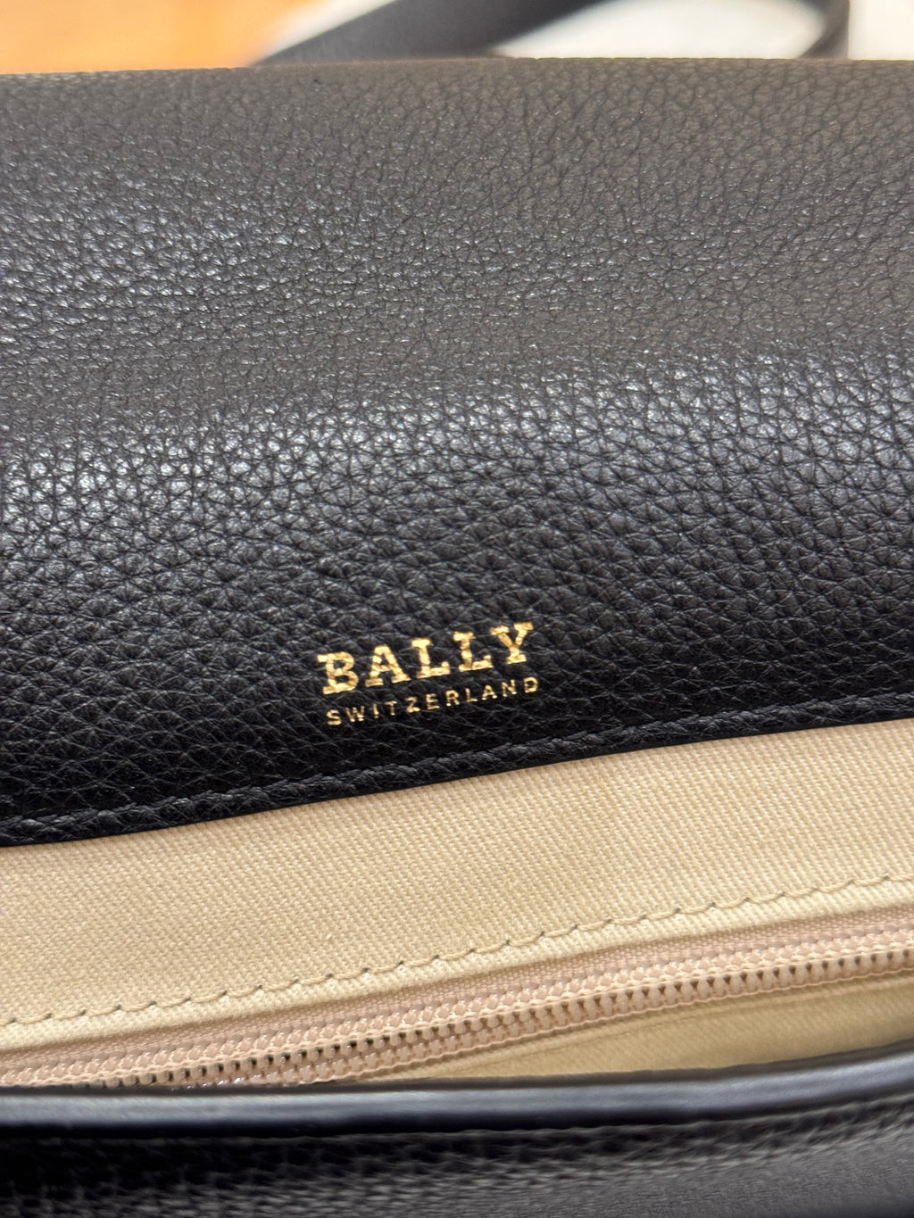 Bally Crossbody black