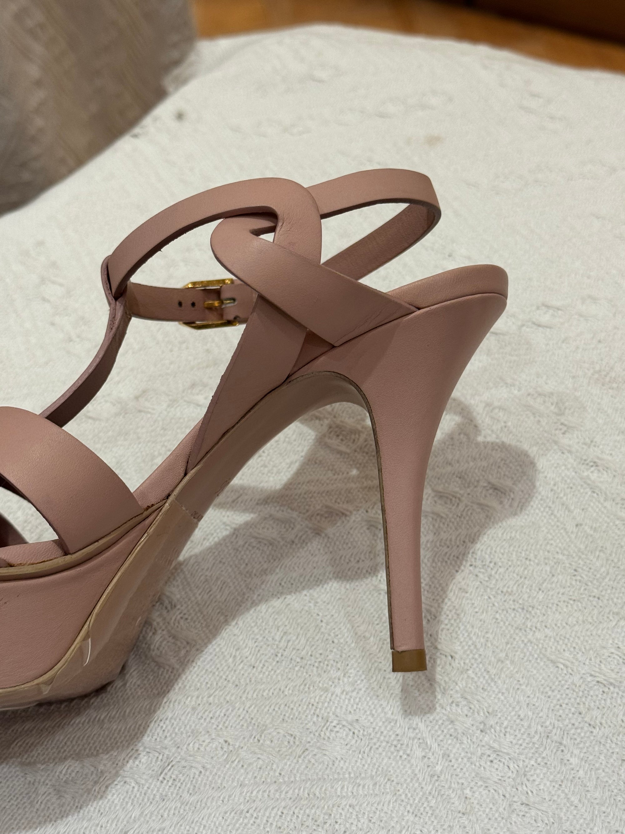 Saint Laurent Tribute Heels