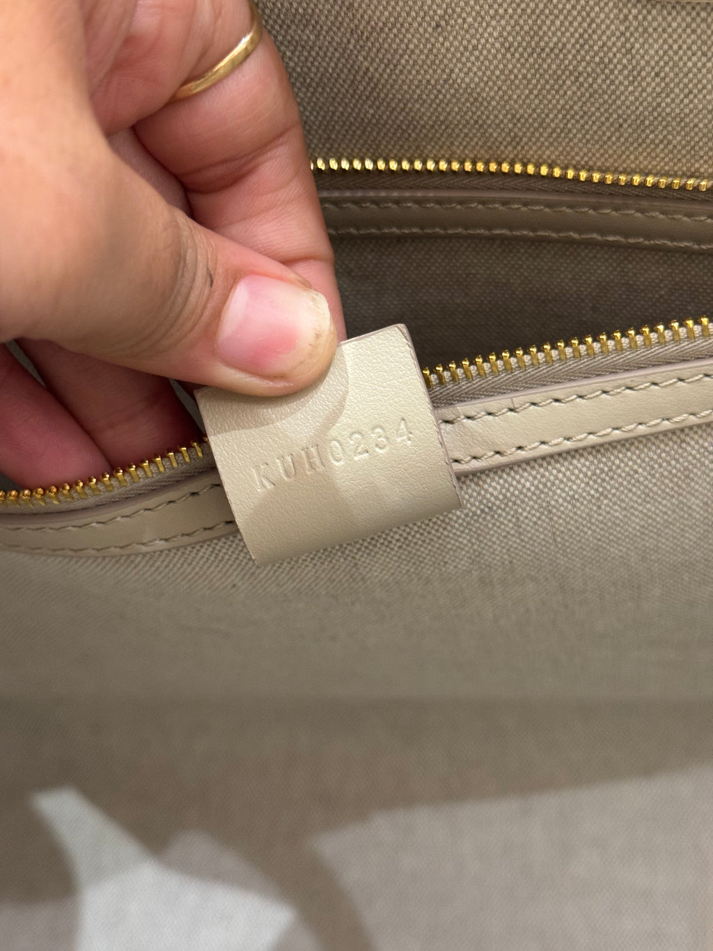 Givenchy G-Tote