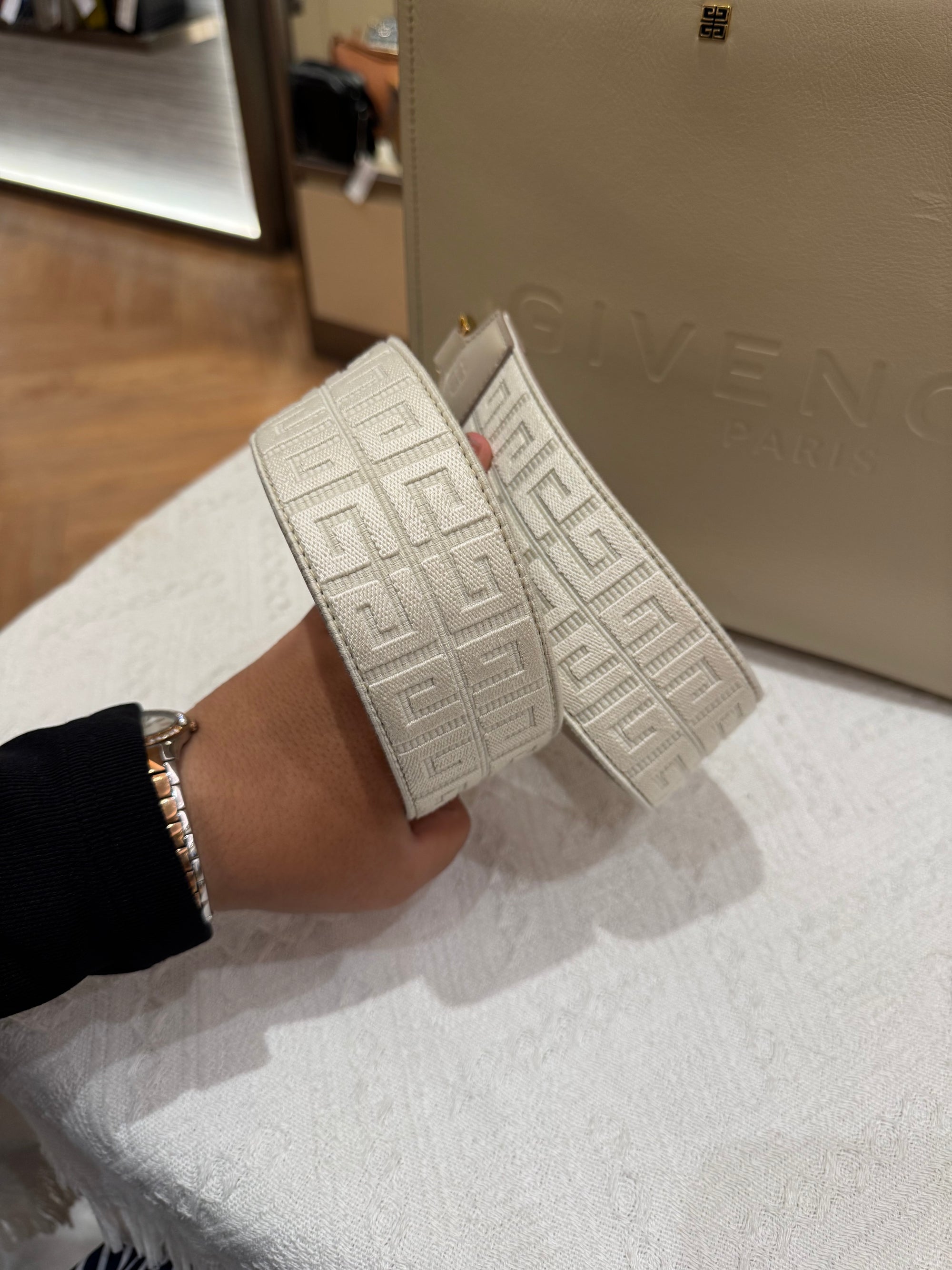 Givenchy G-Tote