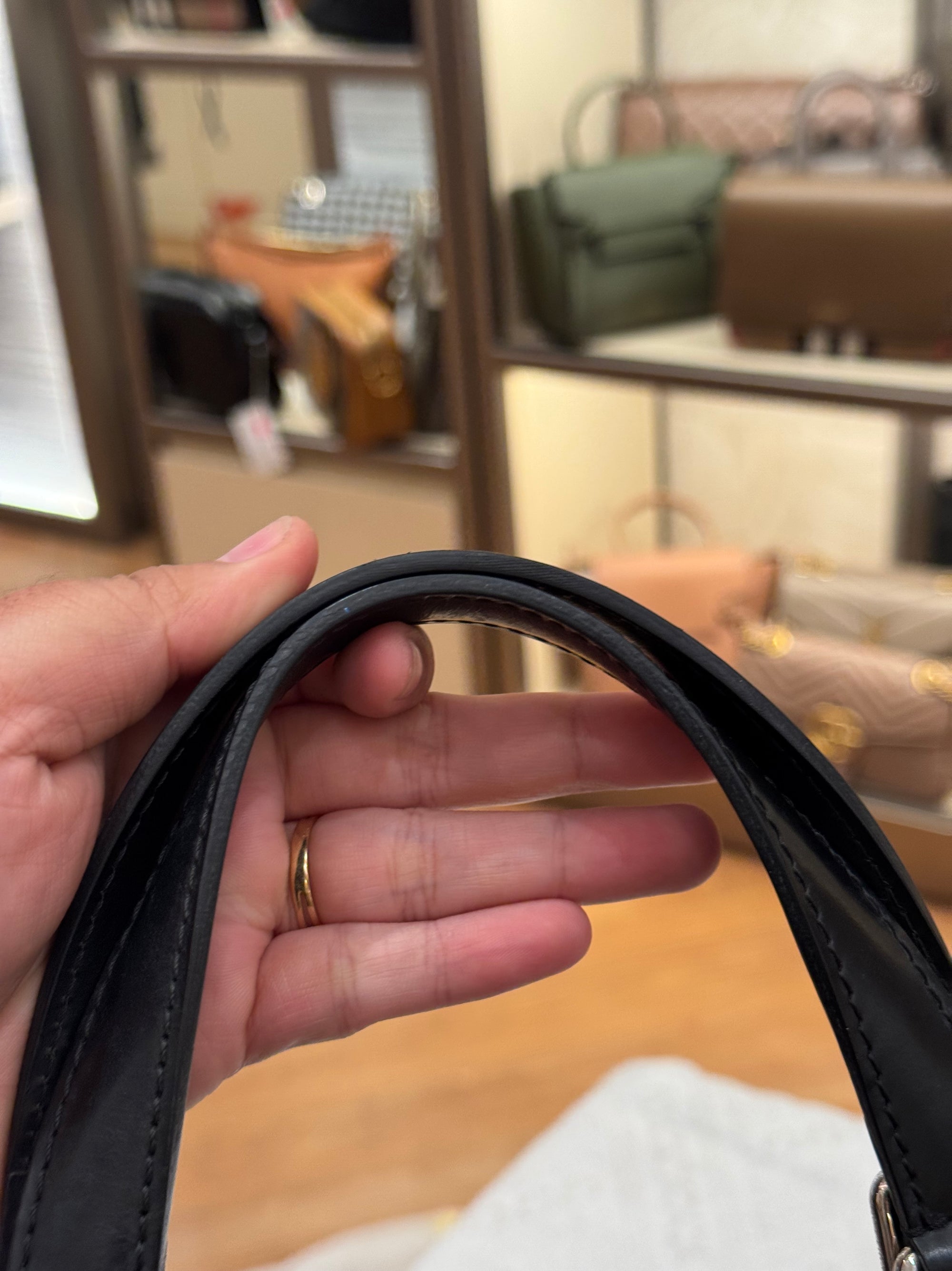 Louis Vuitton Brea GM