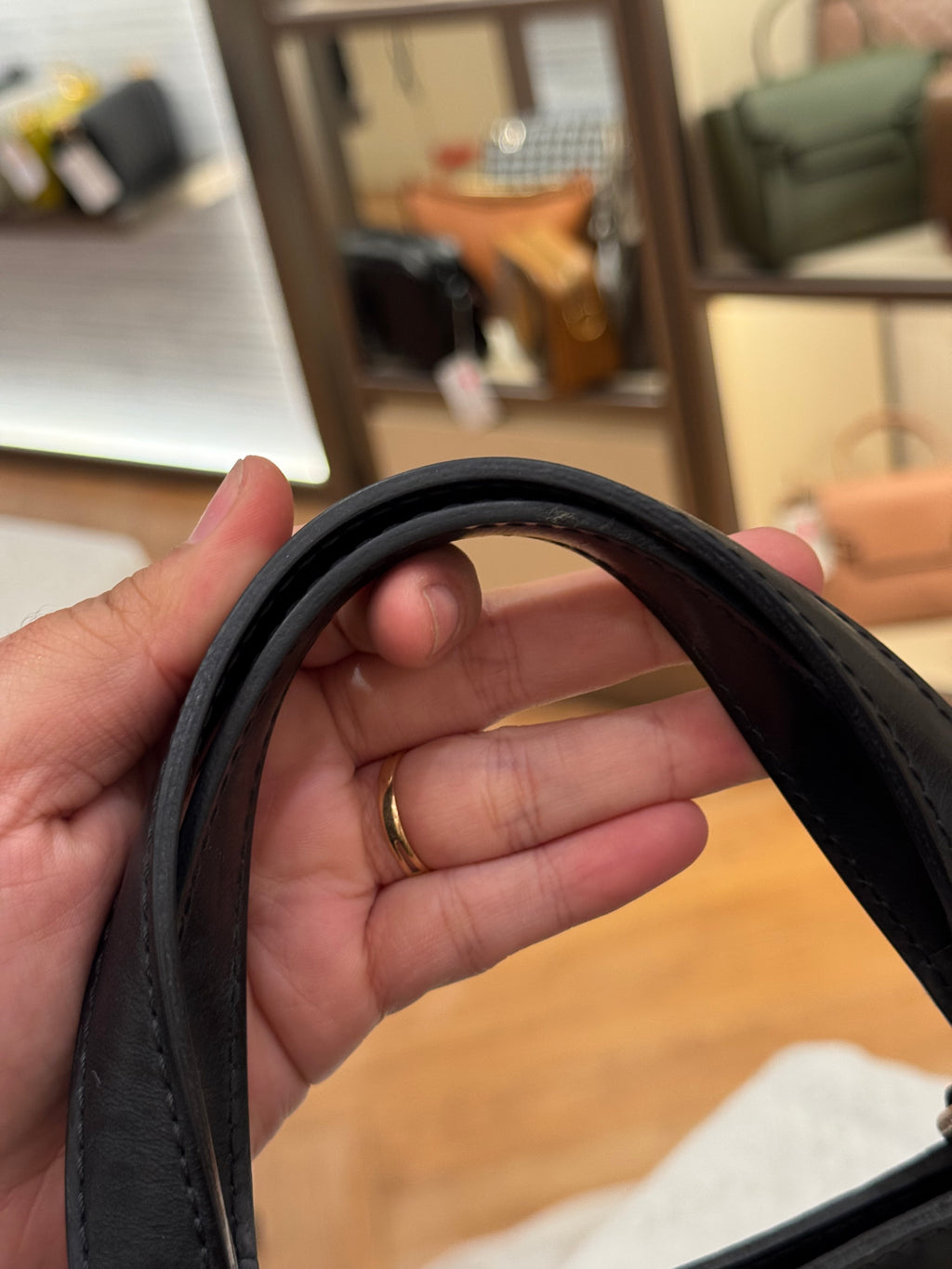 Louis Vuitton Brea GM