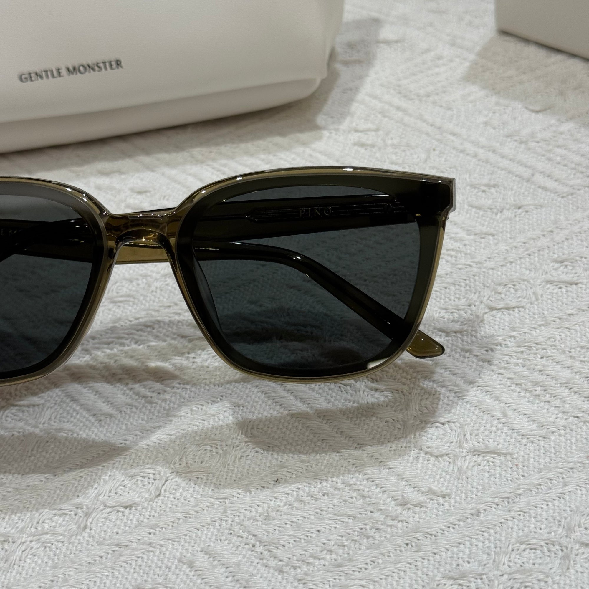 Gentle Monster Sunglasses Pino