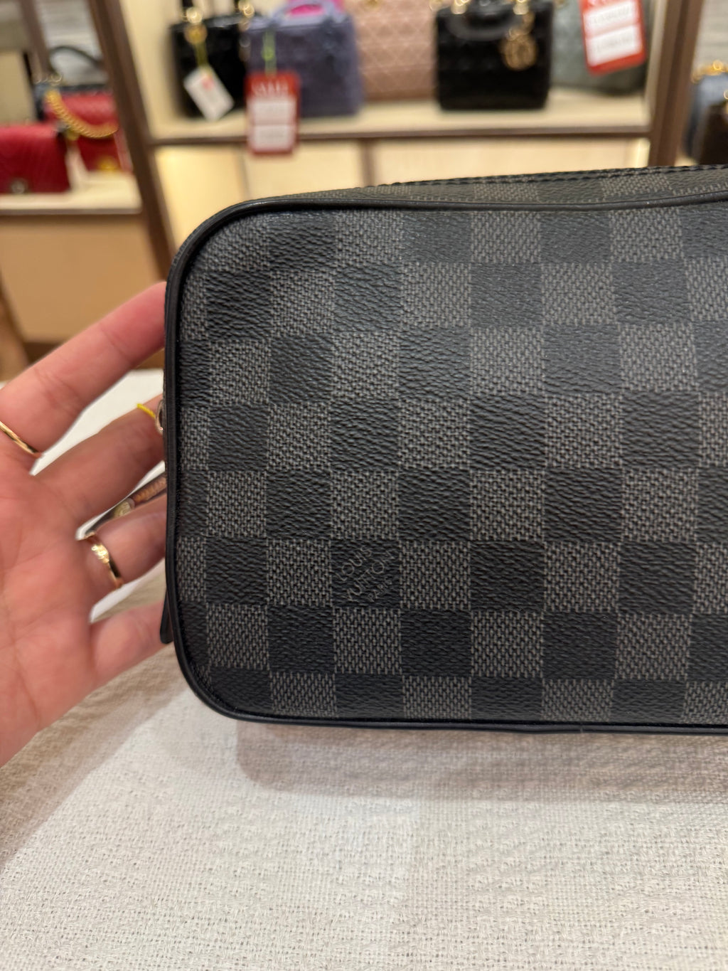 Louis Vuitton Pochette Damier Graphite