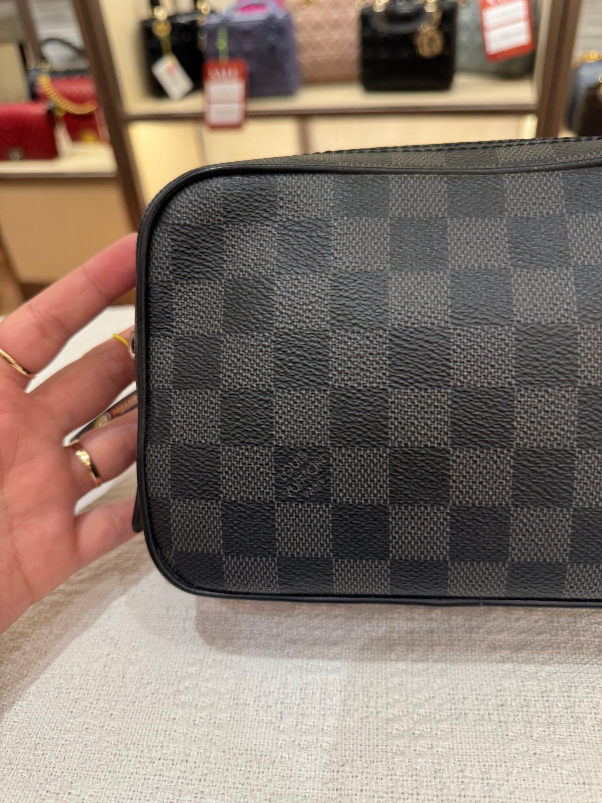 Louis Vuitton Pochette Damier Graphite