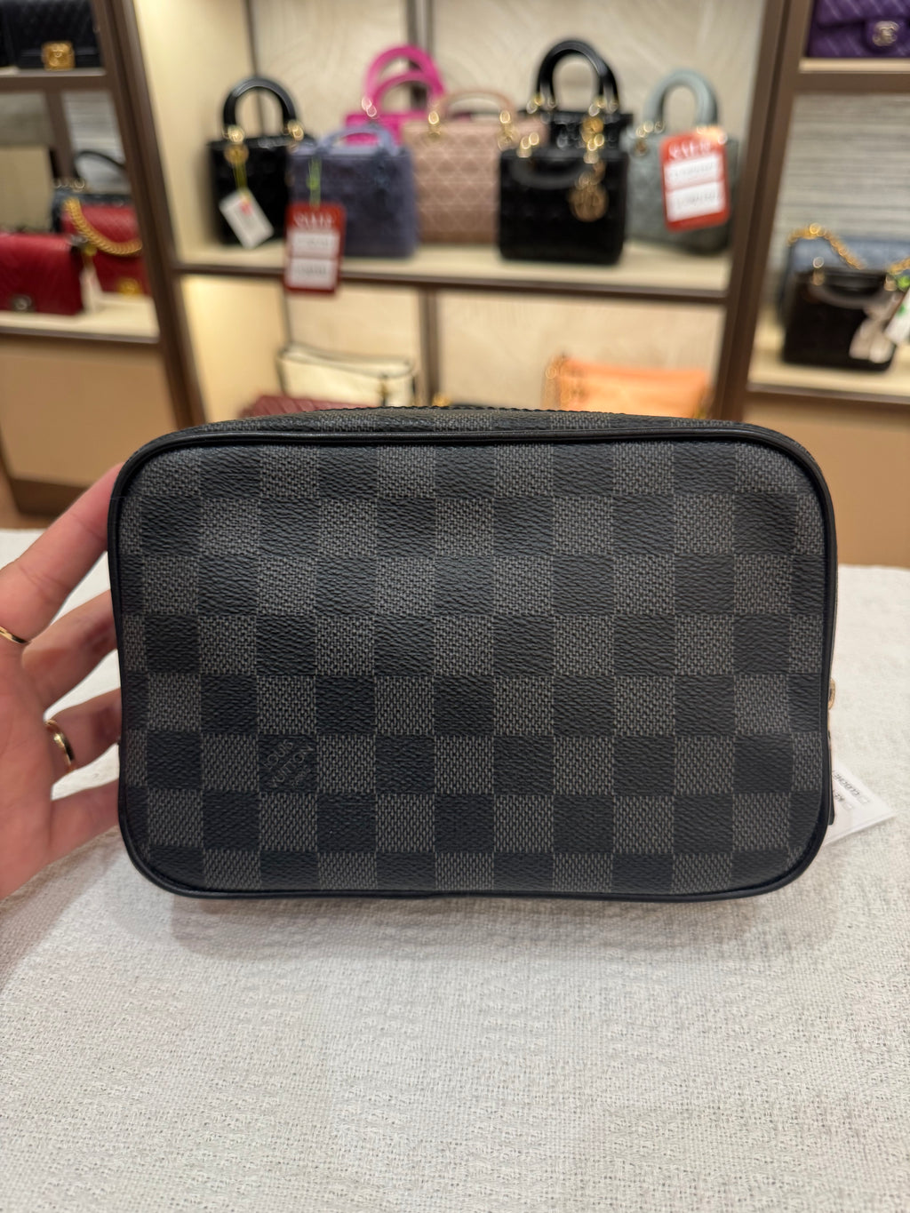 Louis Vuitton Pochette Damier Graphite
