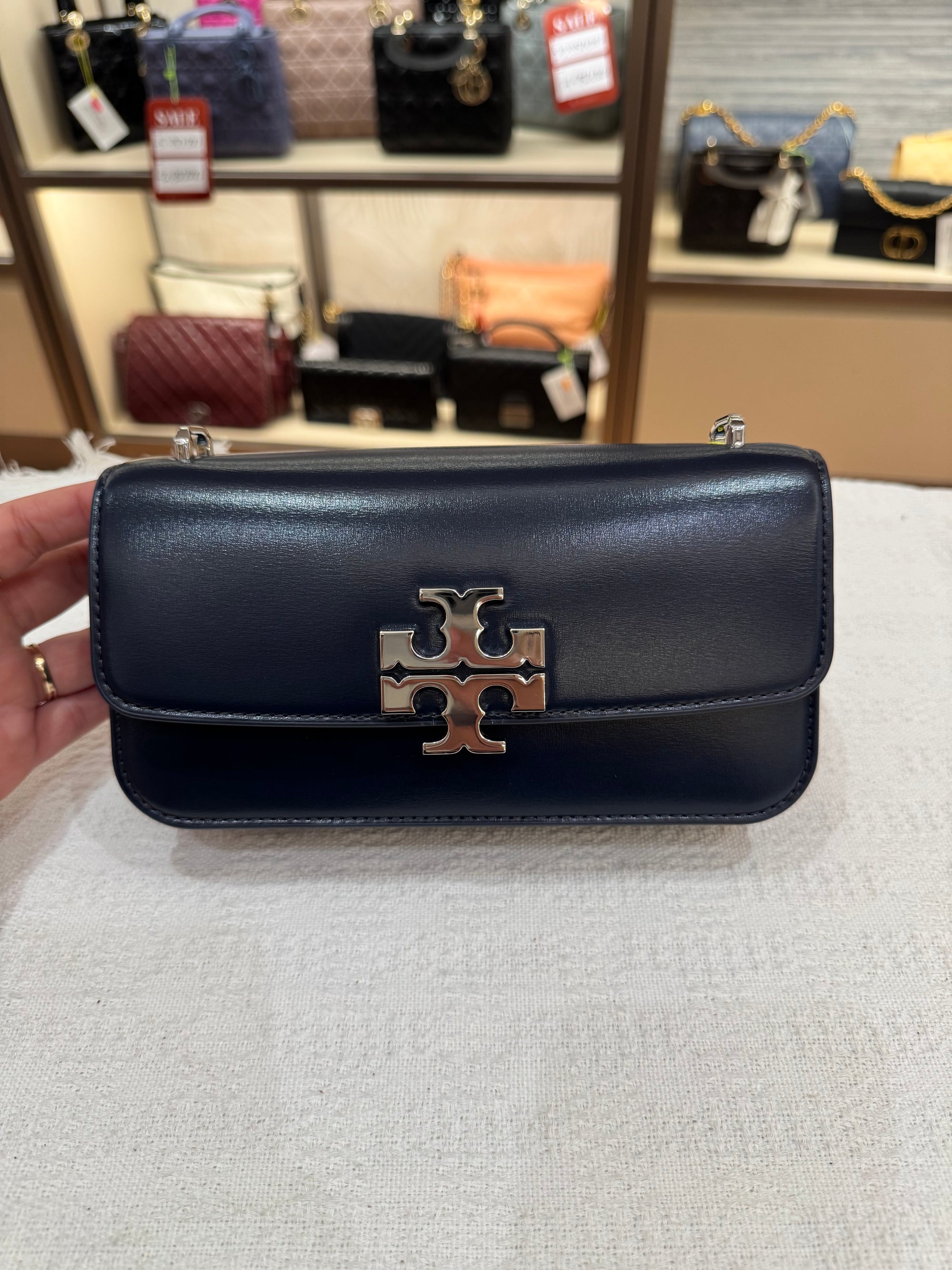 Tory Burch Eleanor East West
