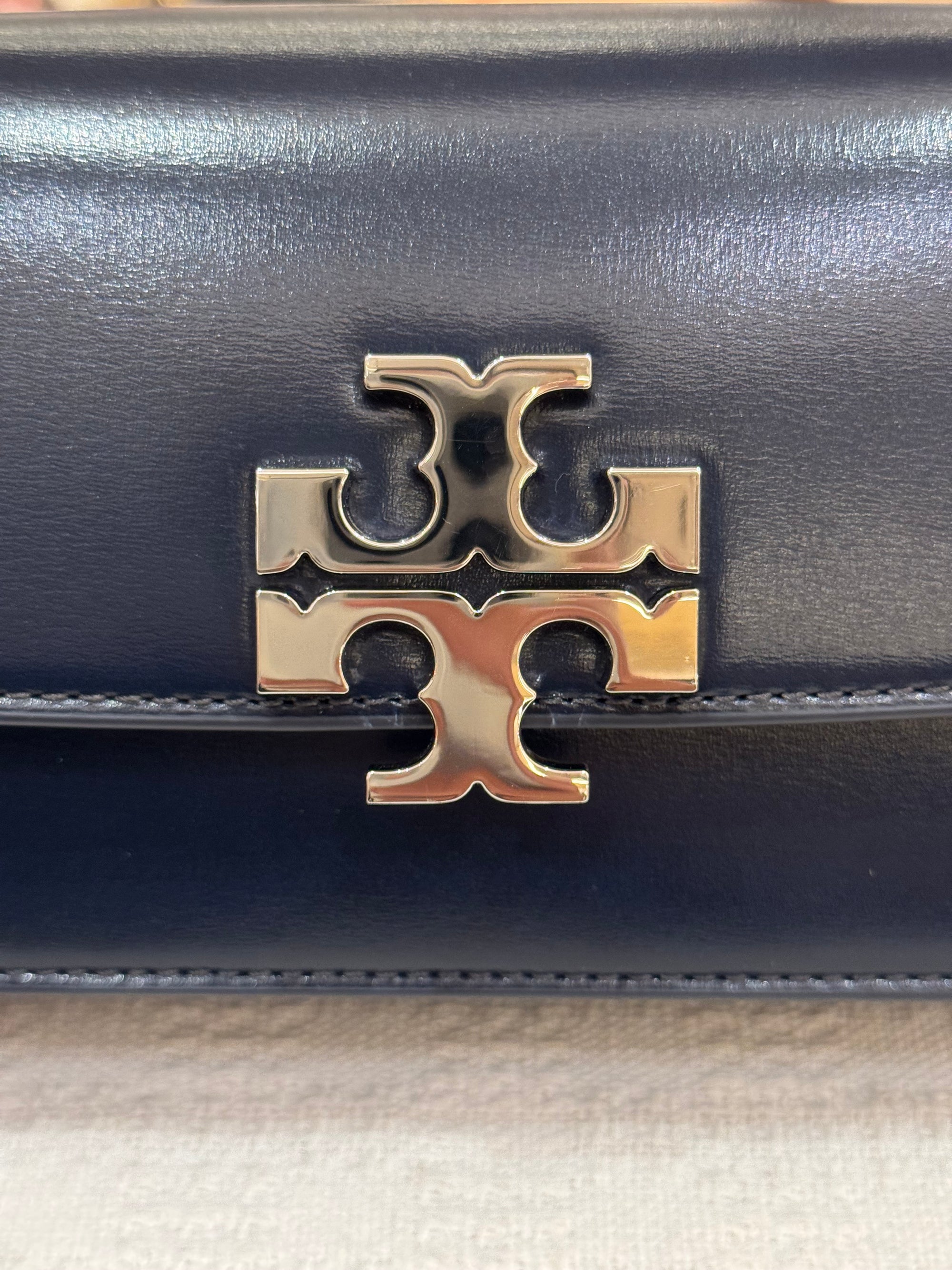 Tory Burch Eleanor East West