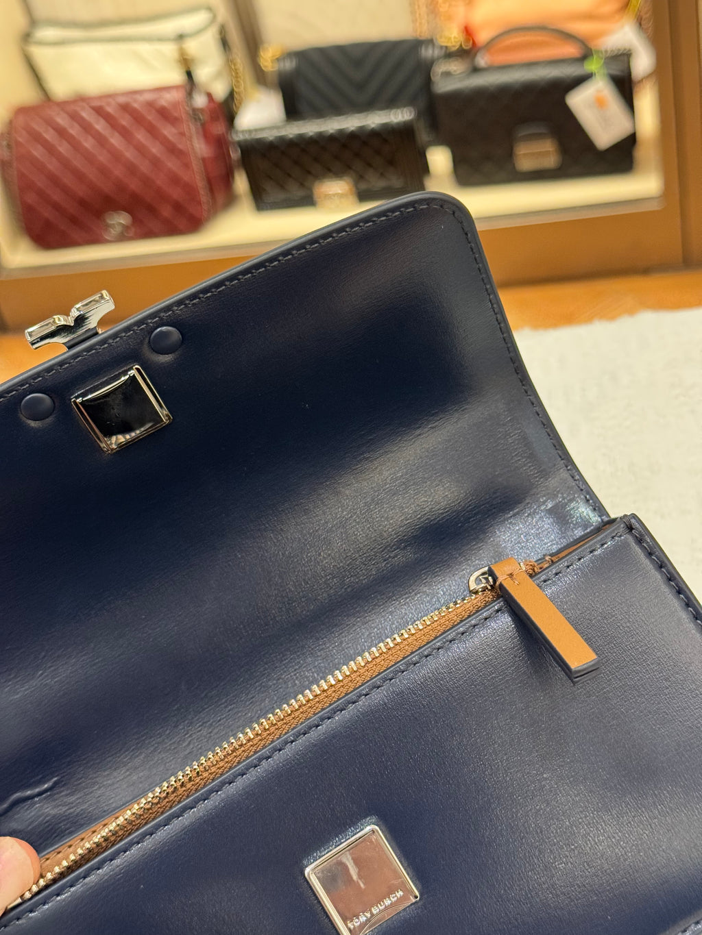 Tory Burch Eleanor East West