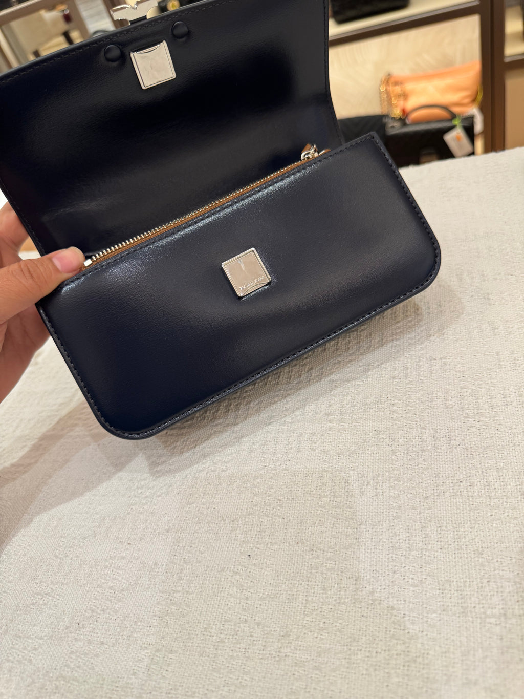 Tory Burch Eleanor East West