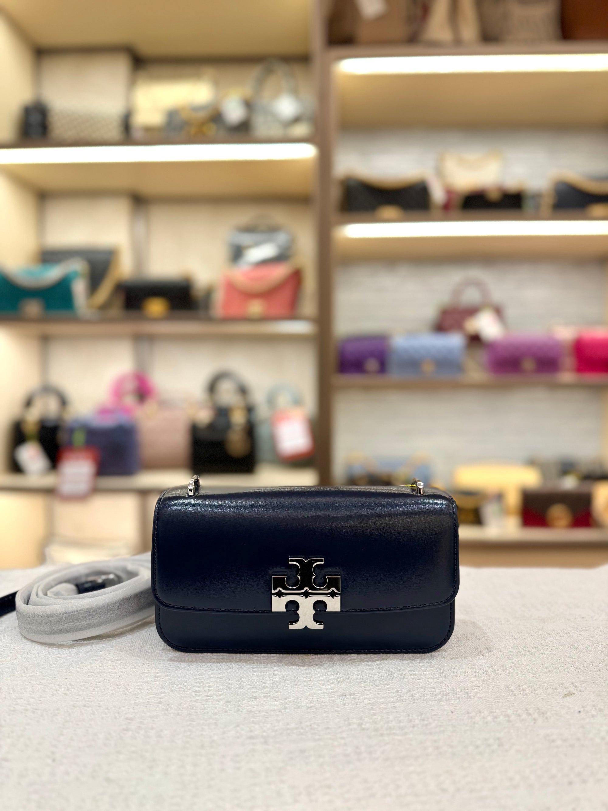 Tory Burch Eleanor East West