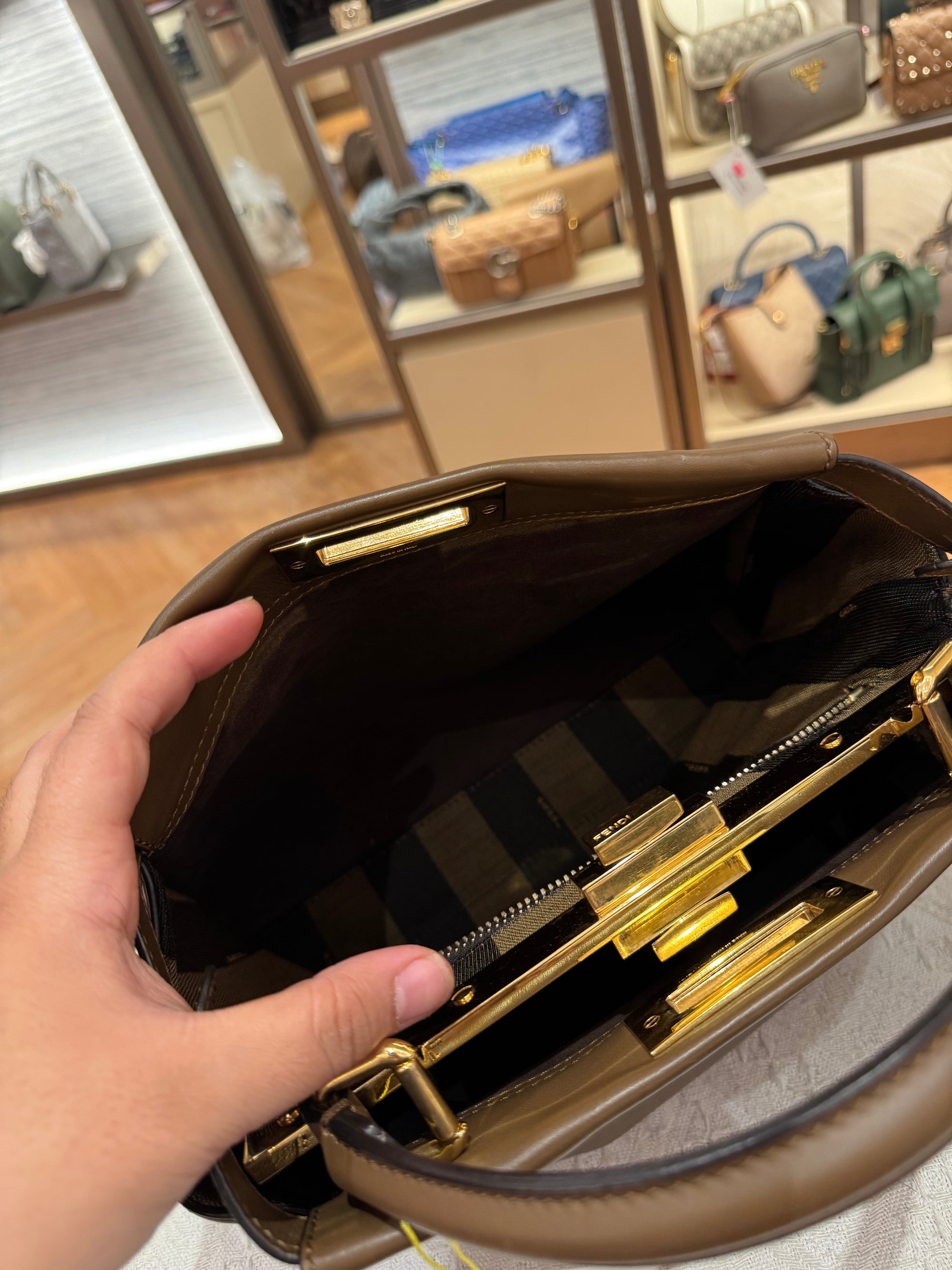 Fendi Peekaboo Medium Brown