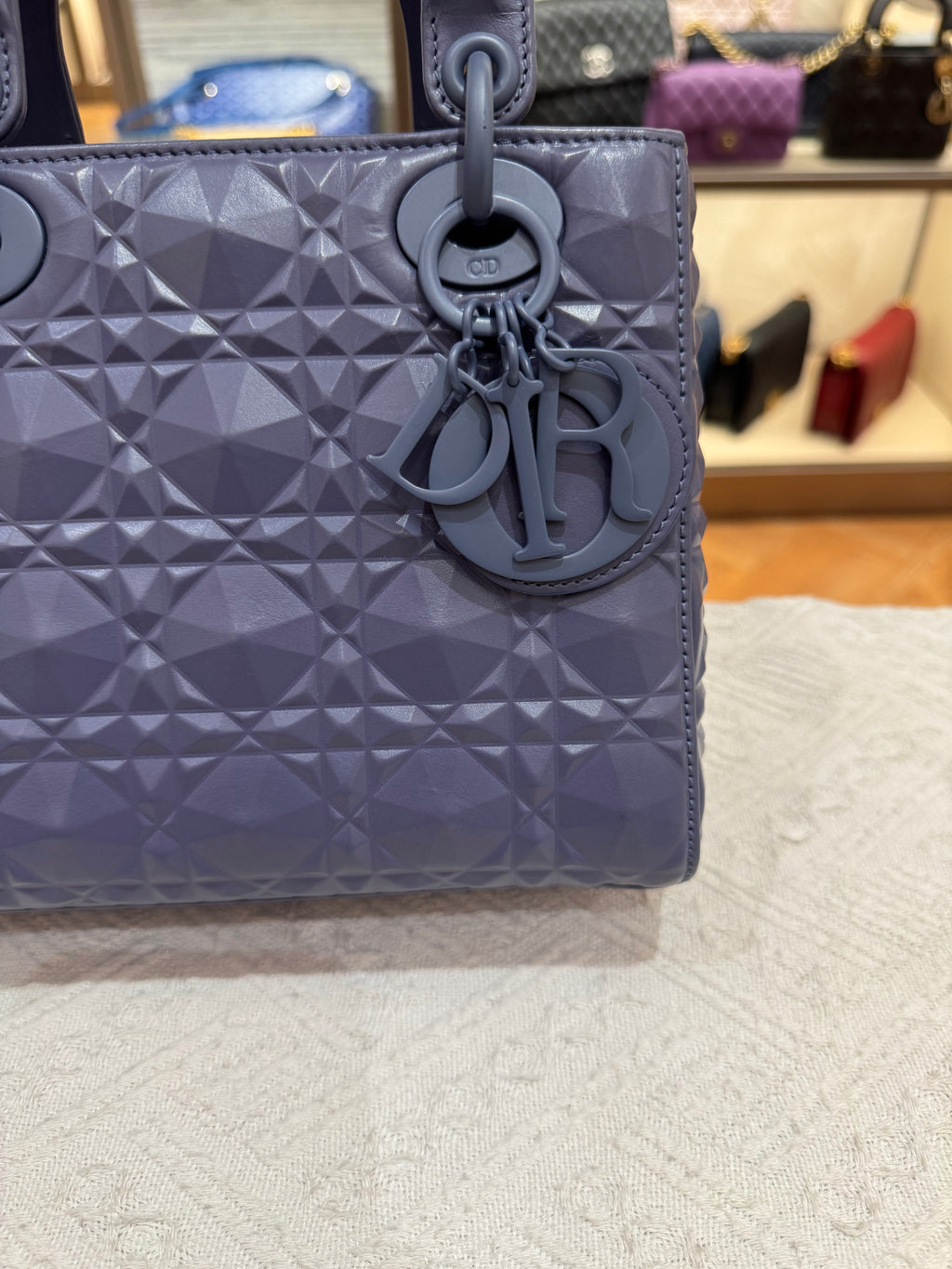 Lady Dior Small Diamond