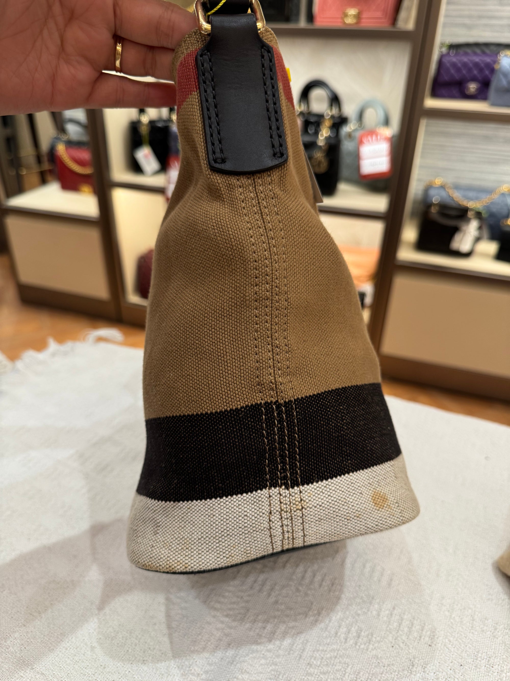 Burberry Ashby Medium Bucket
