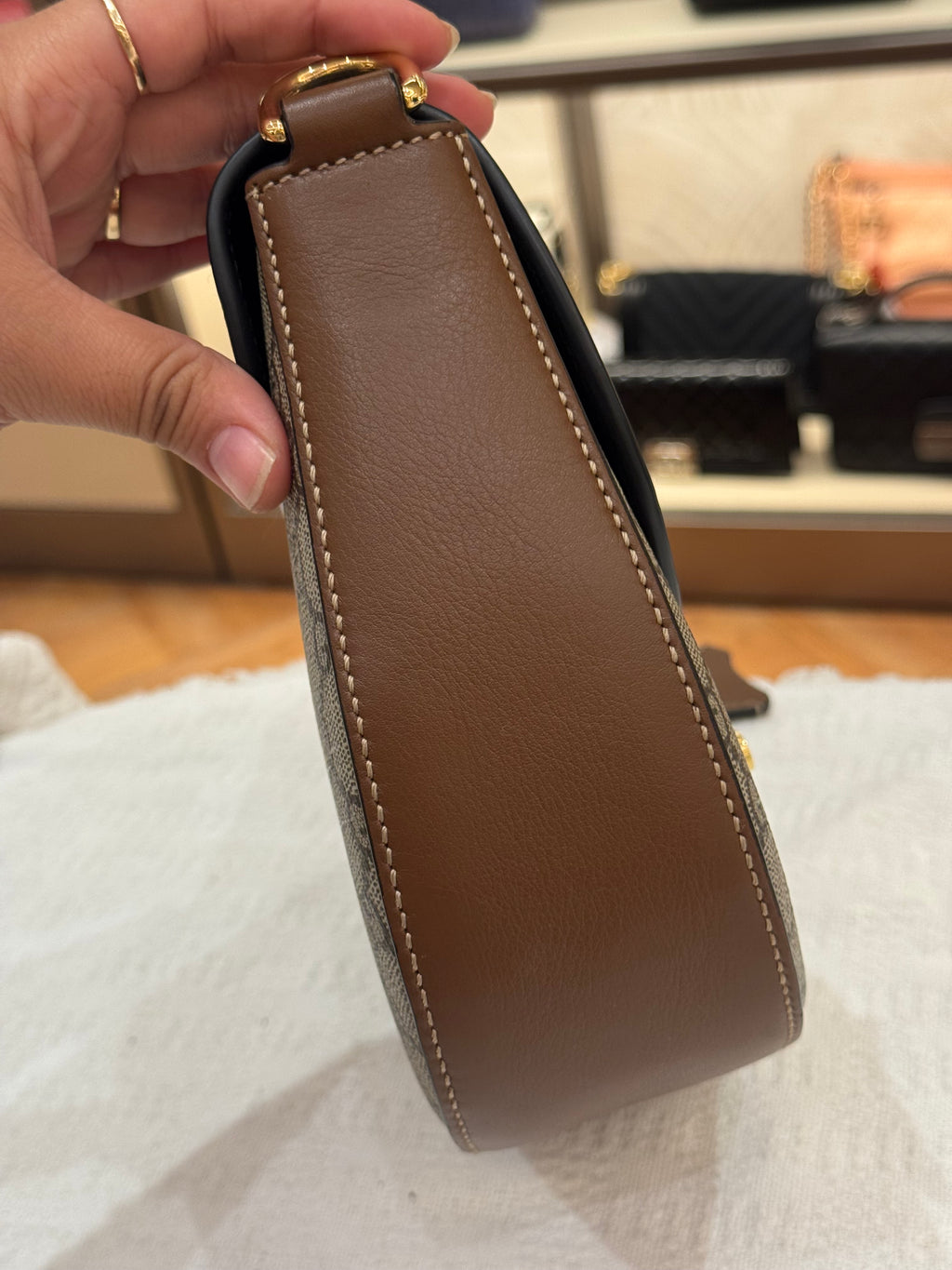 Gucci Padlock Halfmoon Monogram