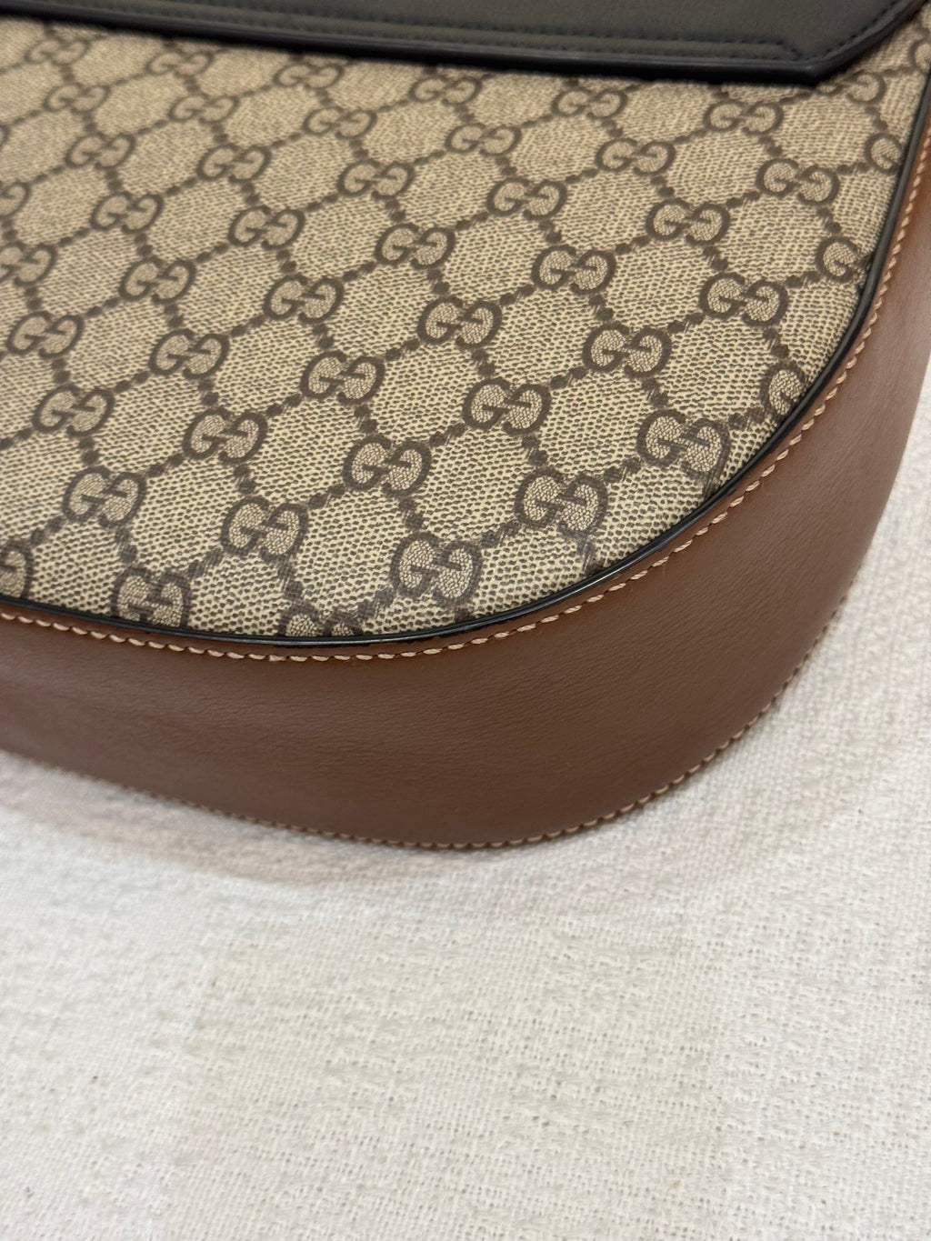 Gucci Padlock Halfmoon Monogram