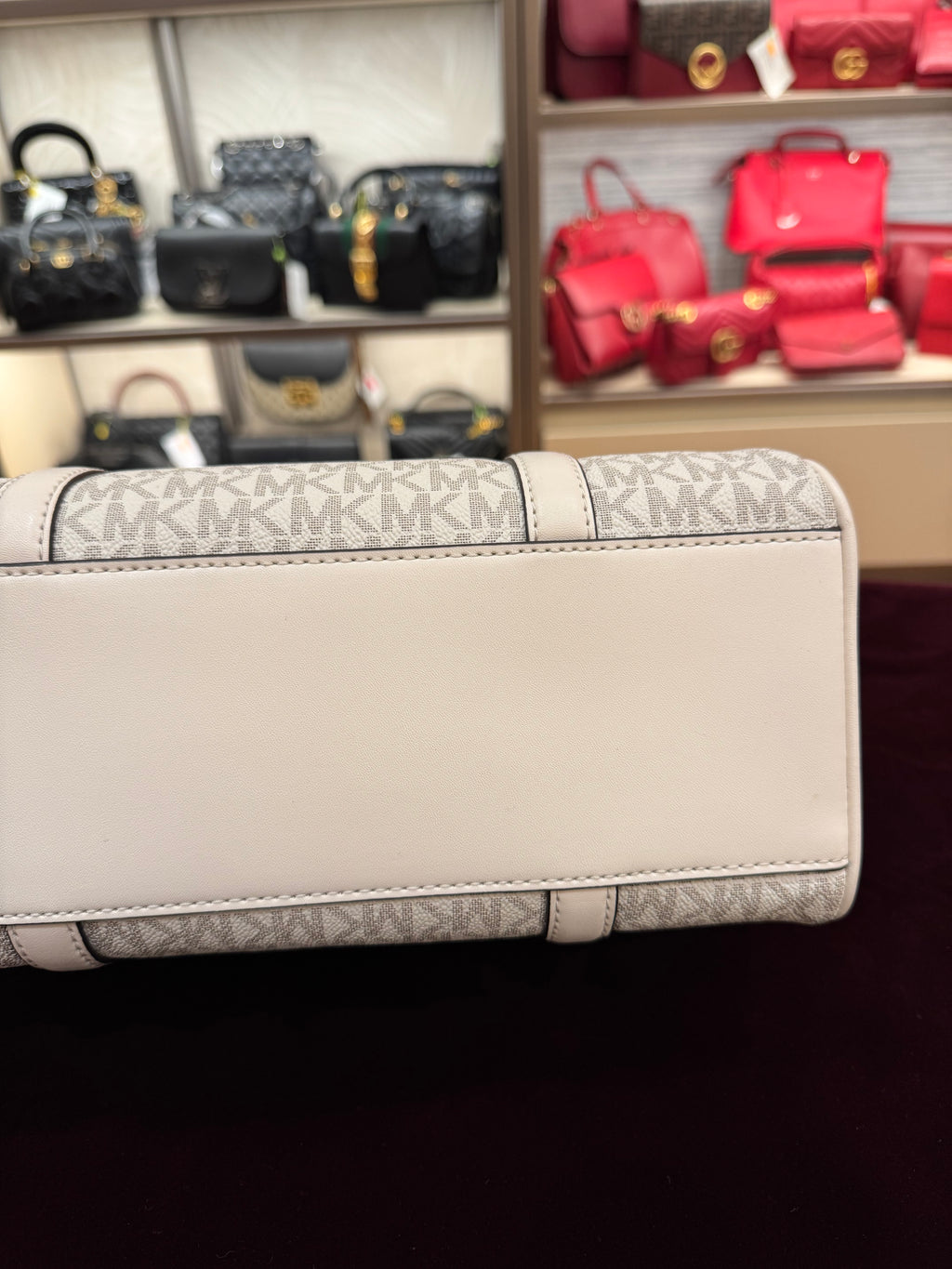 Michael Kors Travel Duffle Medium Cream Multi