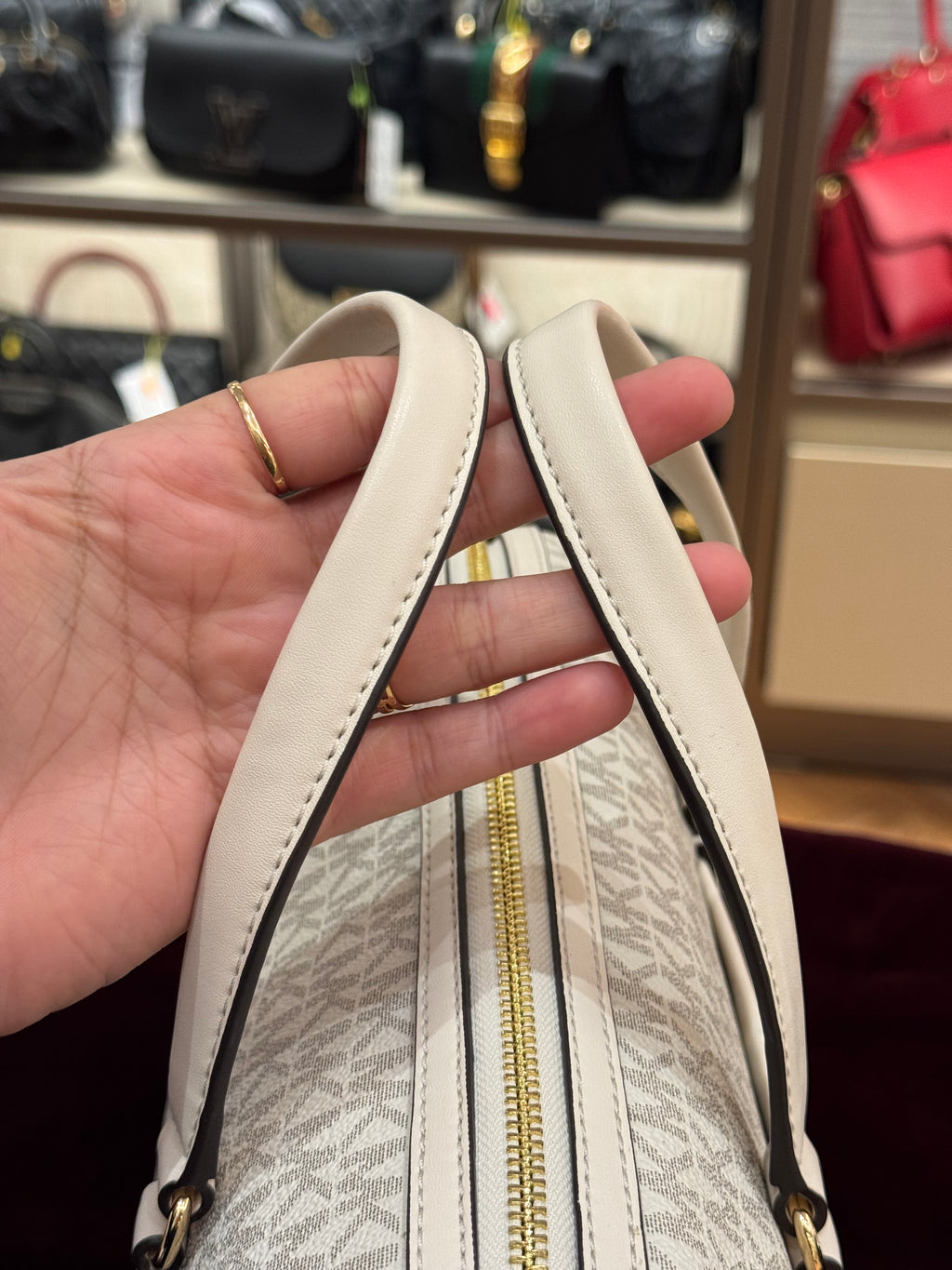 Michael Kors Travel Duffle Medium Cream Multi
