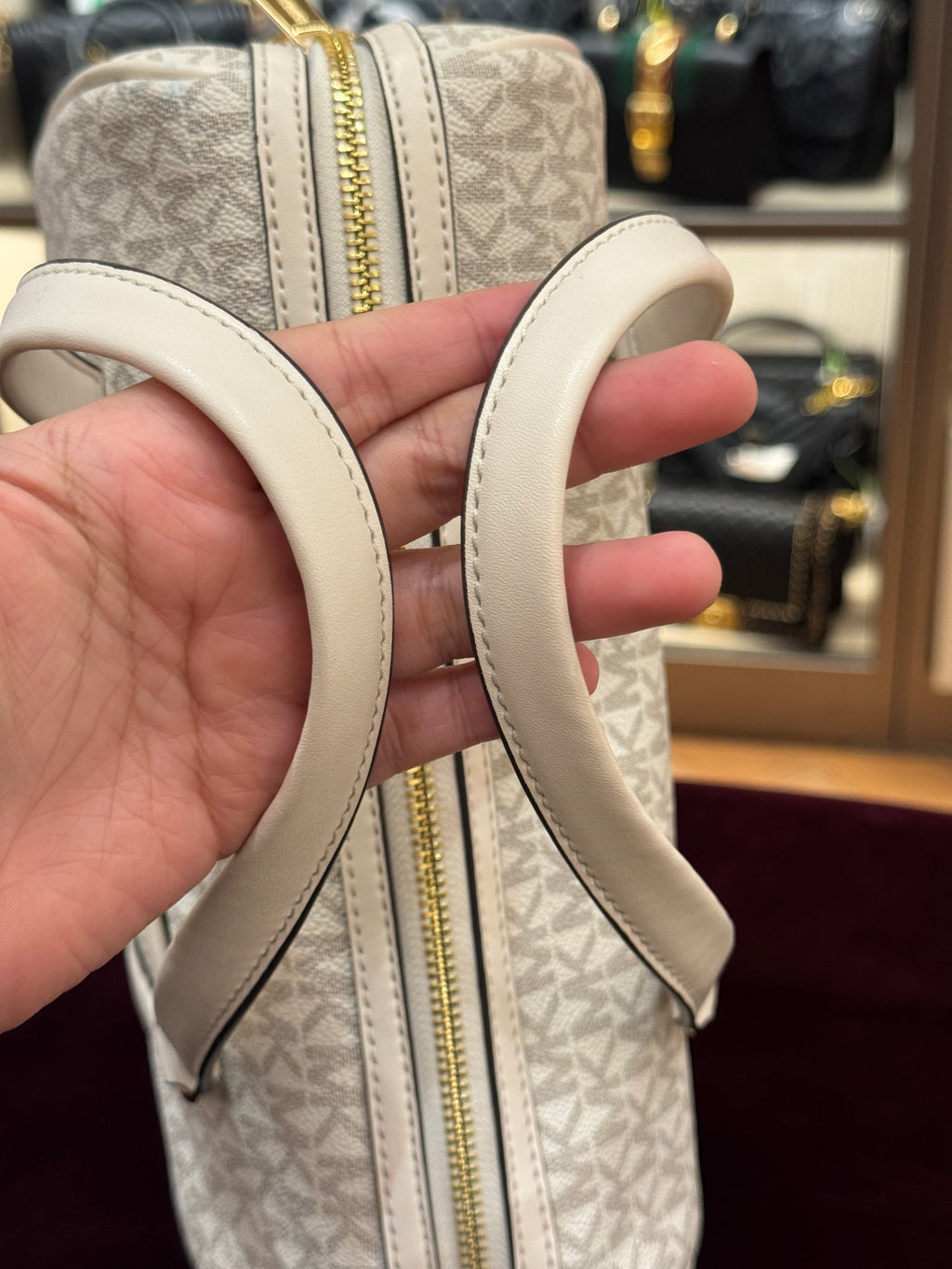 Michael Kors Travel Duffle Medium Cream Multi