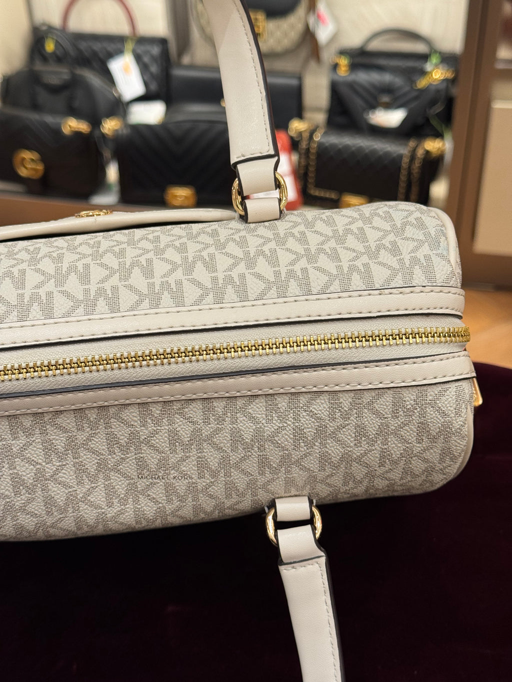 Michael Kors Travel Duffle Medium Cream Multi