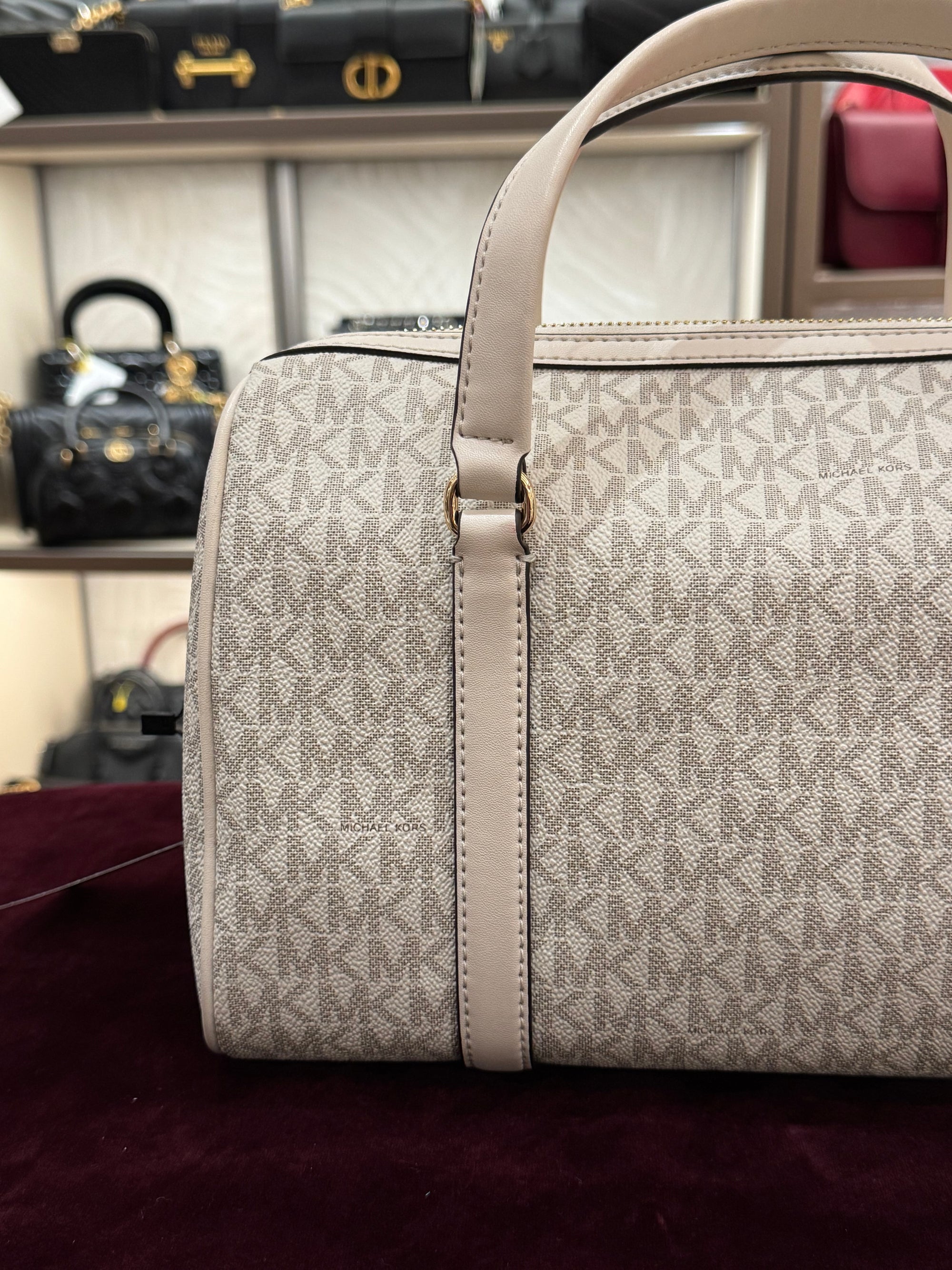Michael Kors Travel Duffle Medium Cream Multi