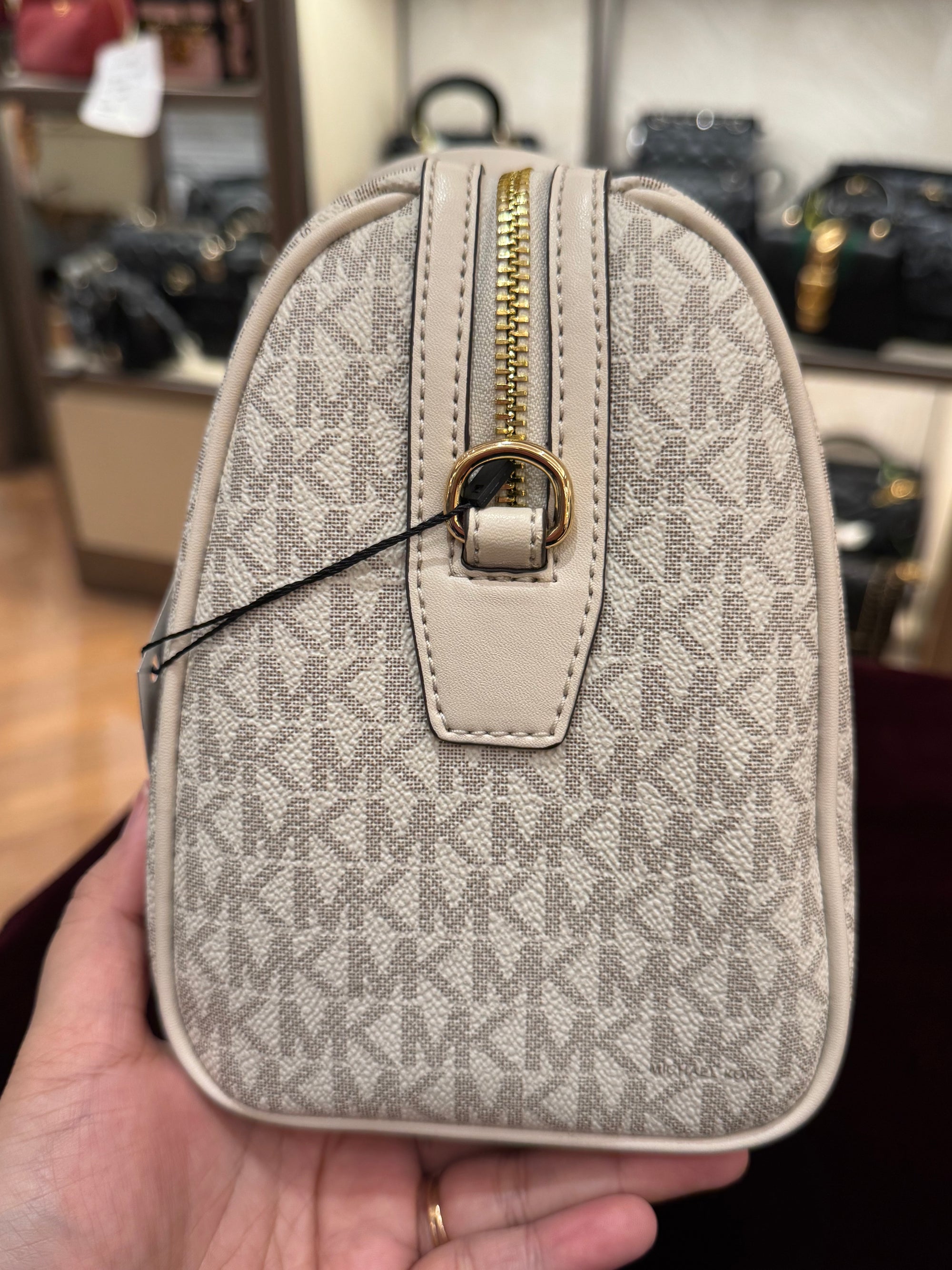 Michael Kors Travel Duffle Medium Cream Multi