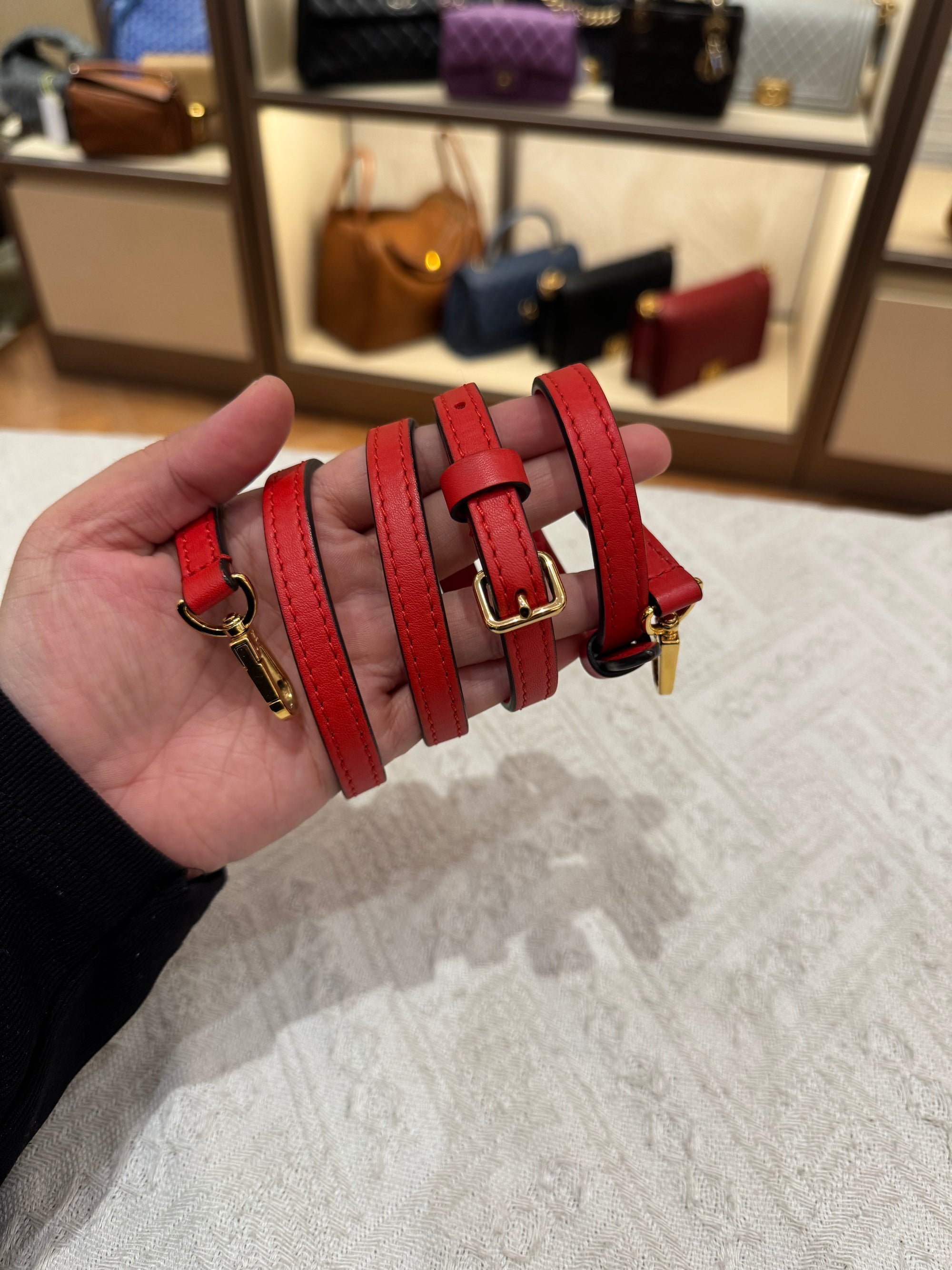 Louis Vuitton bb Locky Monogram