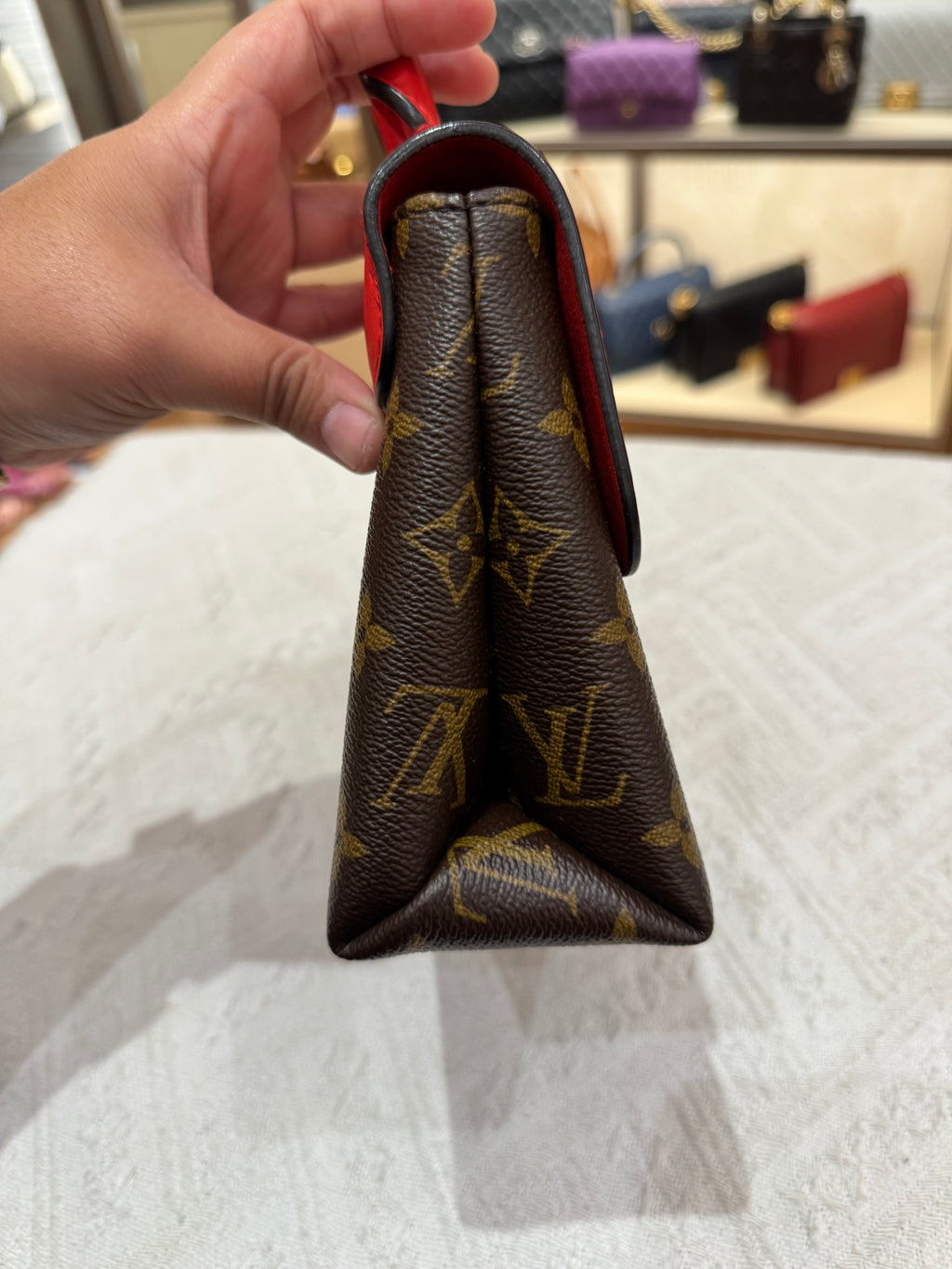 Louis Vuitton bb Locky Monogram