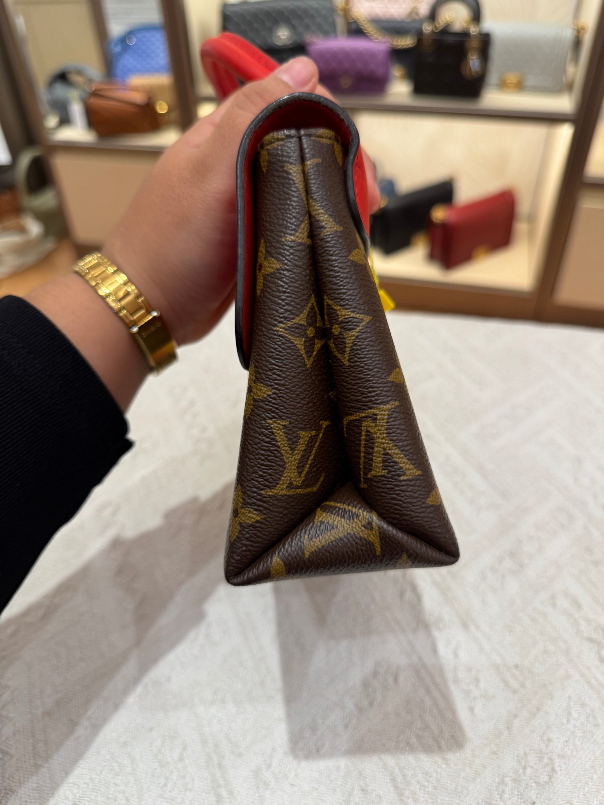 Louis Vuitton bb Locky Monogram