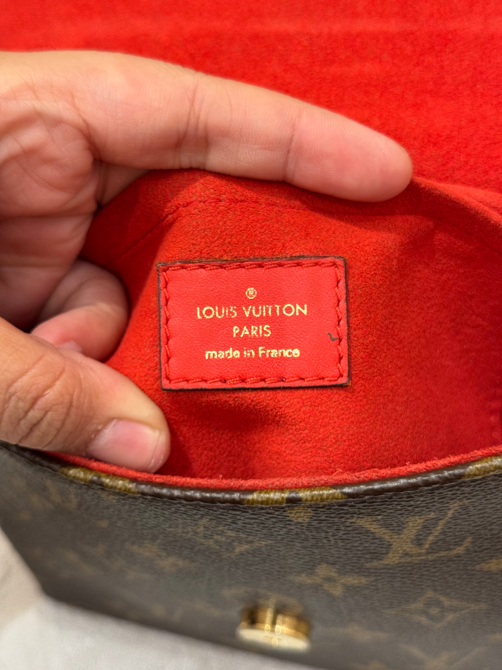 Louis Vuitton bb Locky Monogram