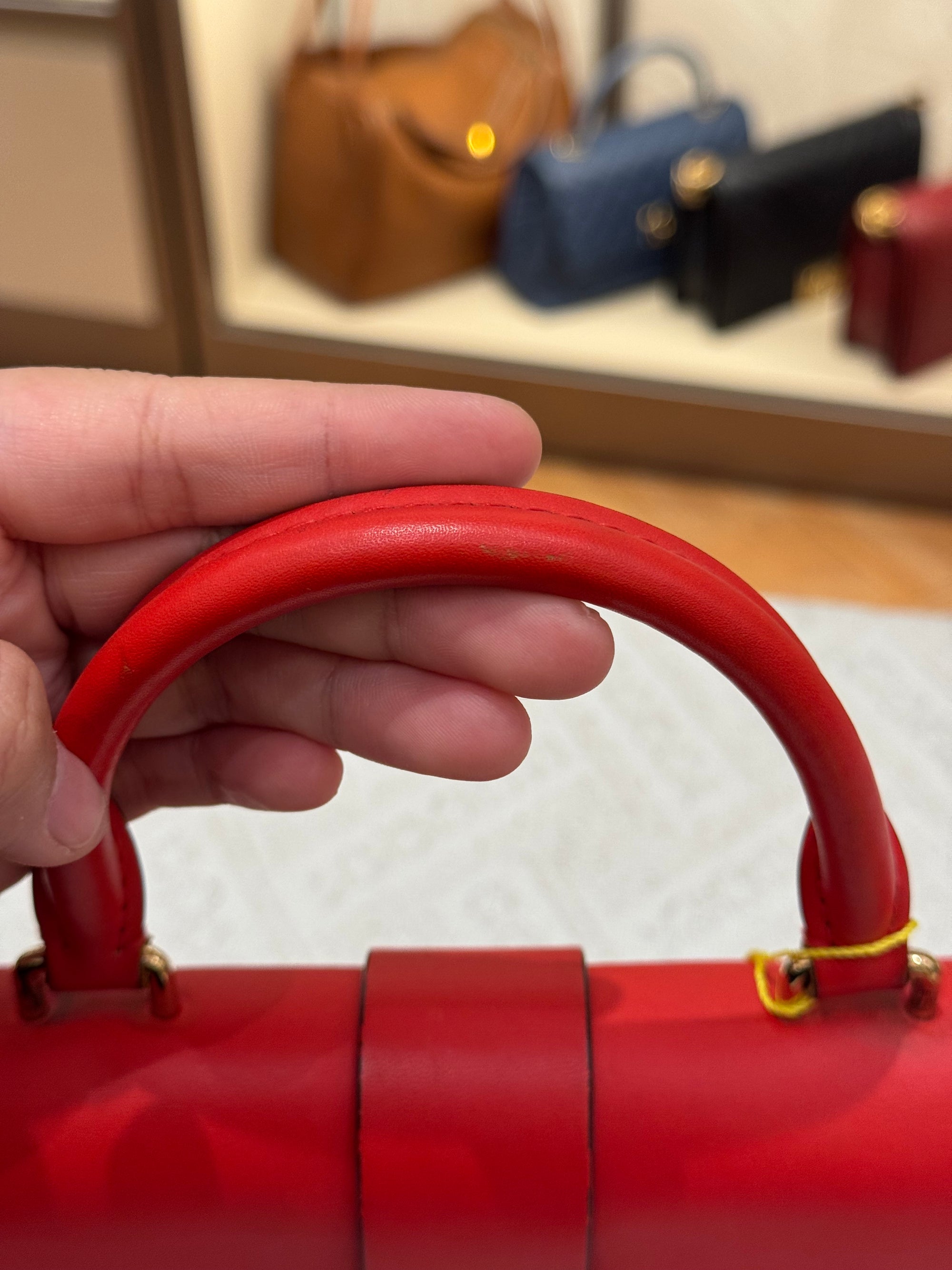Louis Vuitton bb Locky Monogram