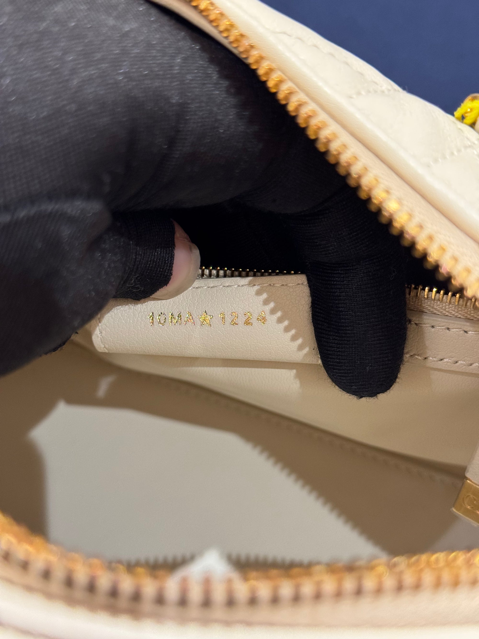 Dior Groove Macrocannage