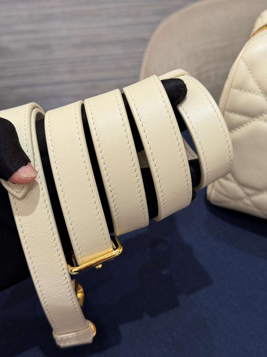 Dior Groove Macrocannage
