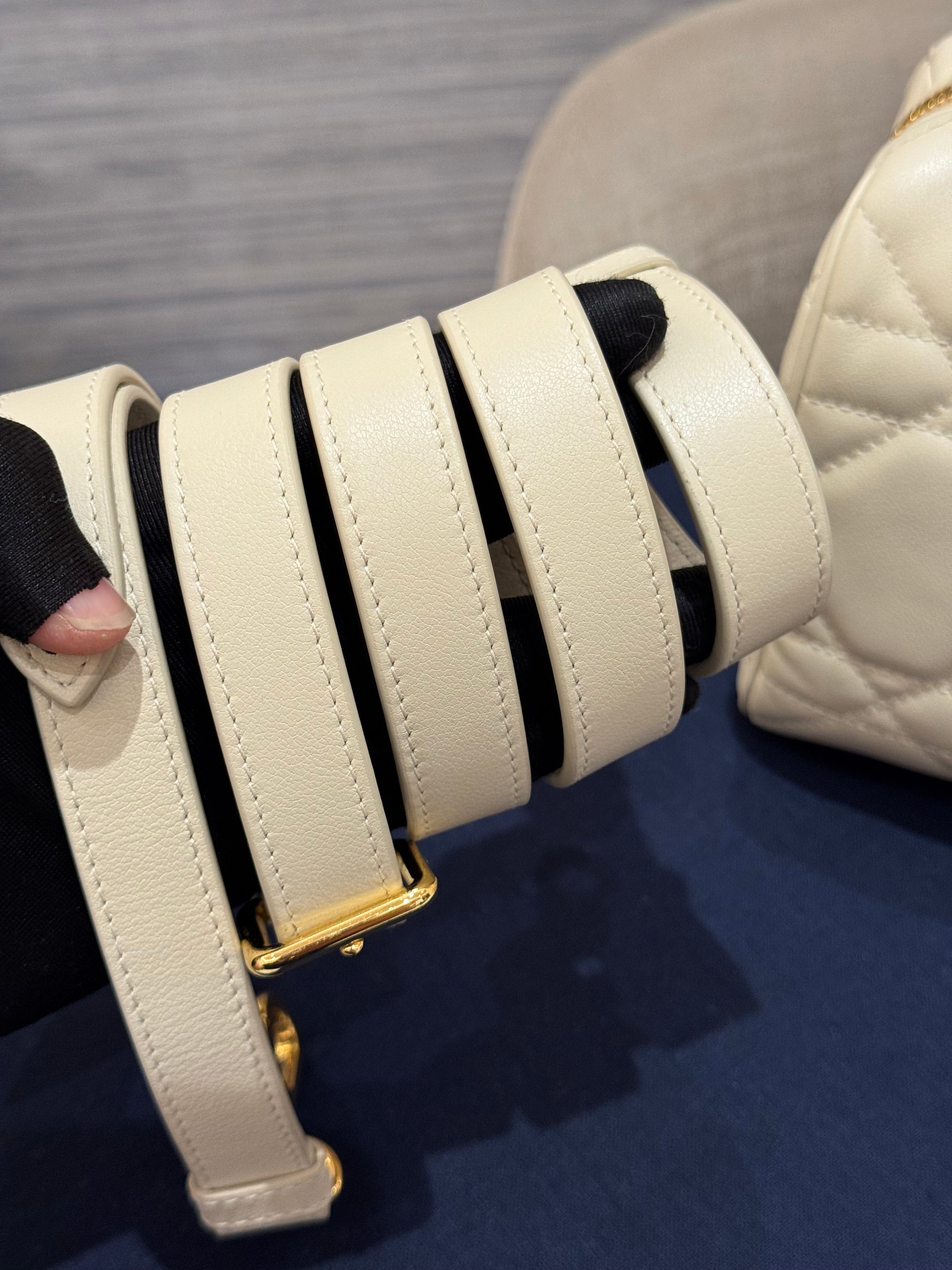 Dior Groove Macrocannage
