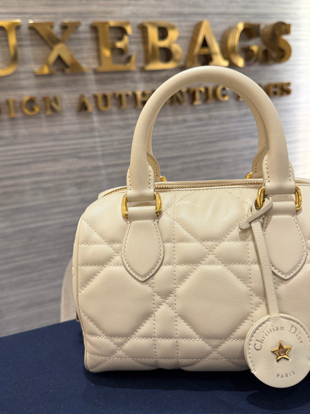 Dior Groove Macrocannage