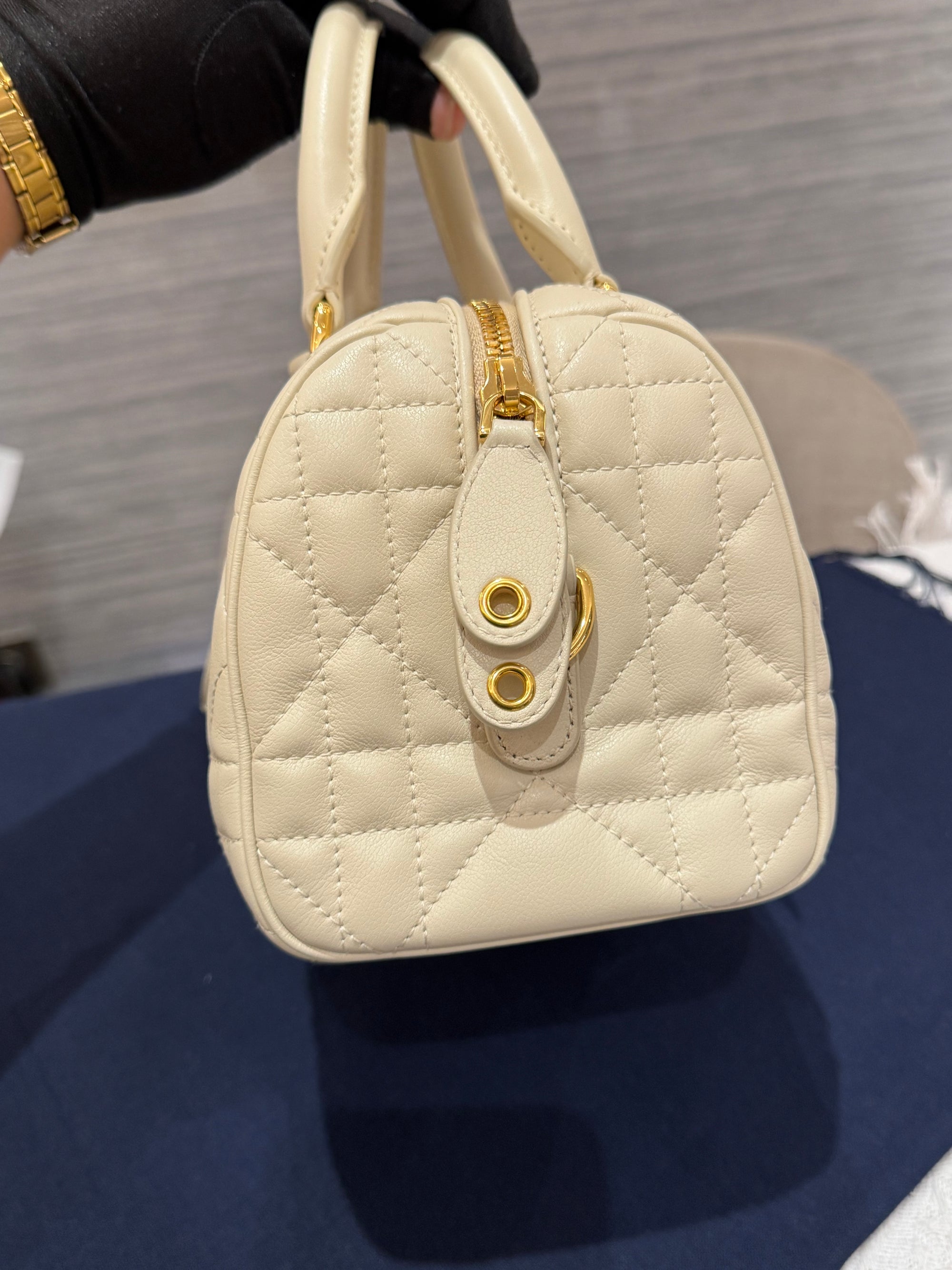 Dior Groove Macrocannage